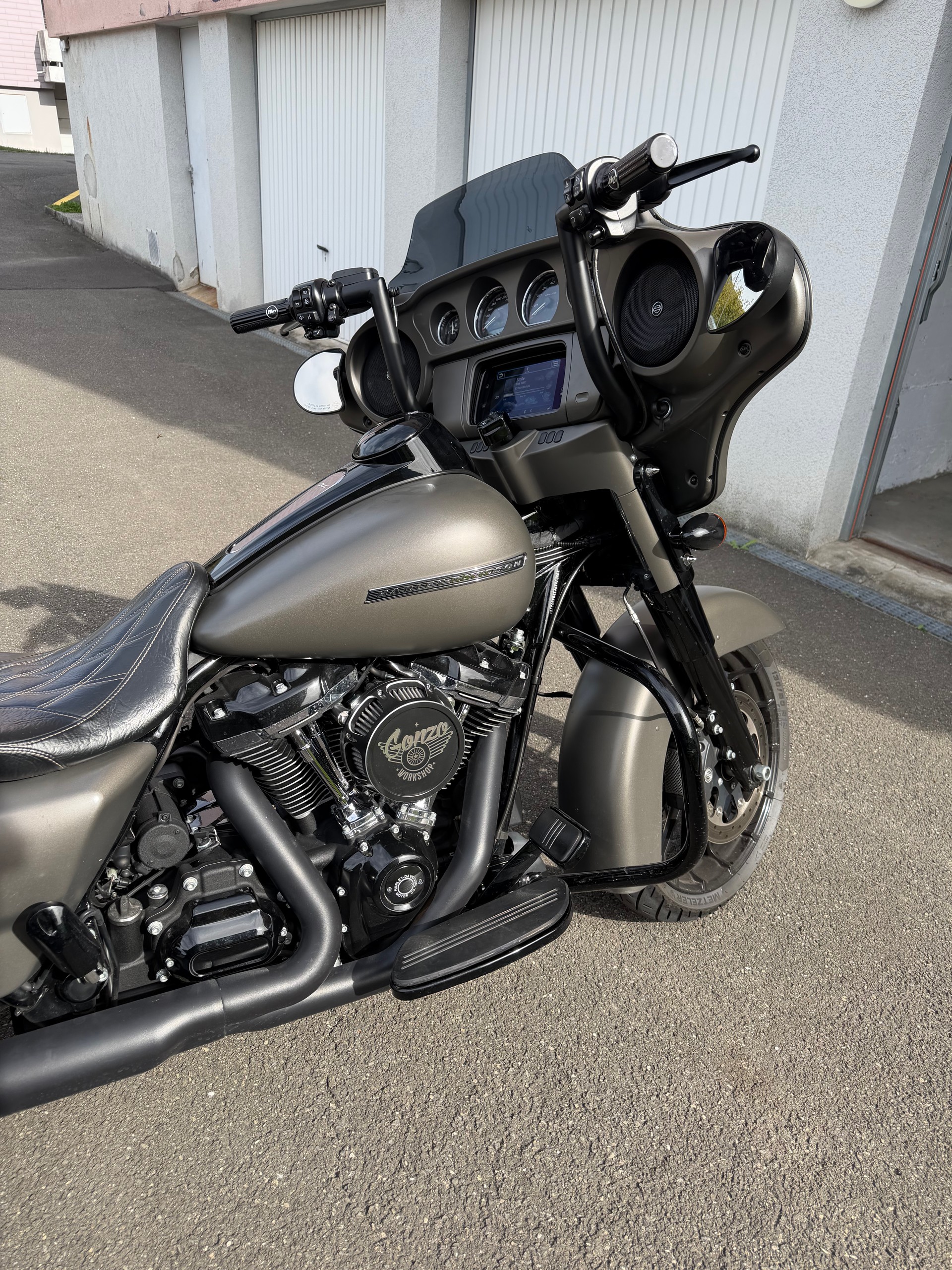 HARLEY-DAVIDSON FLHXS Street Glide Special 114-image-3