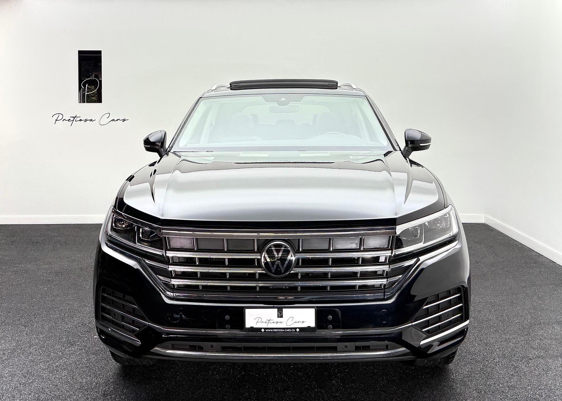 VW Touareg 3.0 TDI Elegance Tiptronic-showroom-element-2