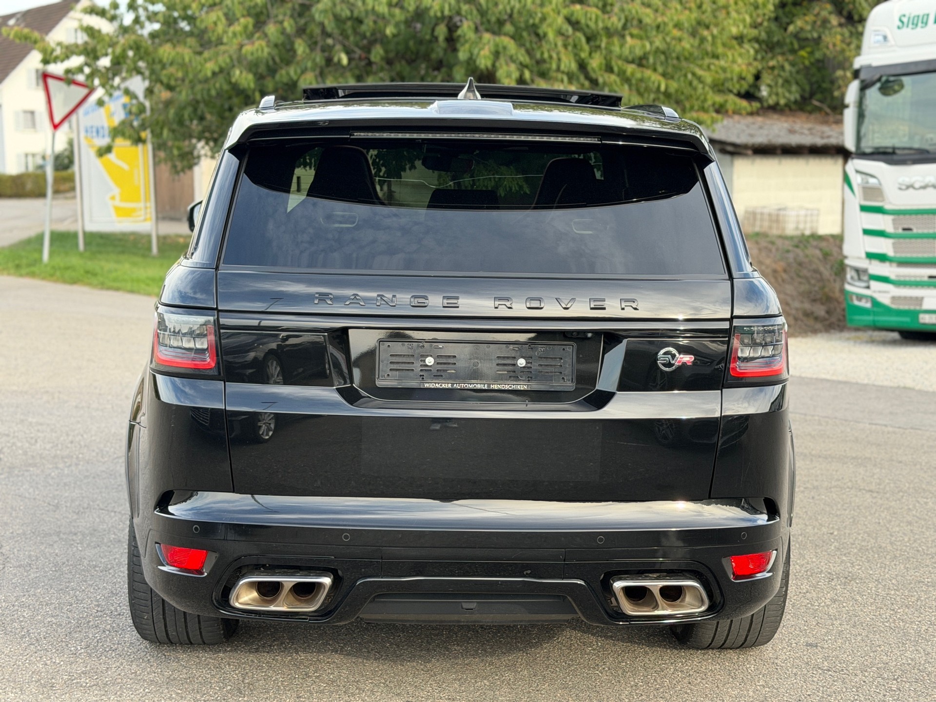 LAND ROVER Range Rover Sport 5.0 V8 S/C SVR Automatic-image-4