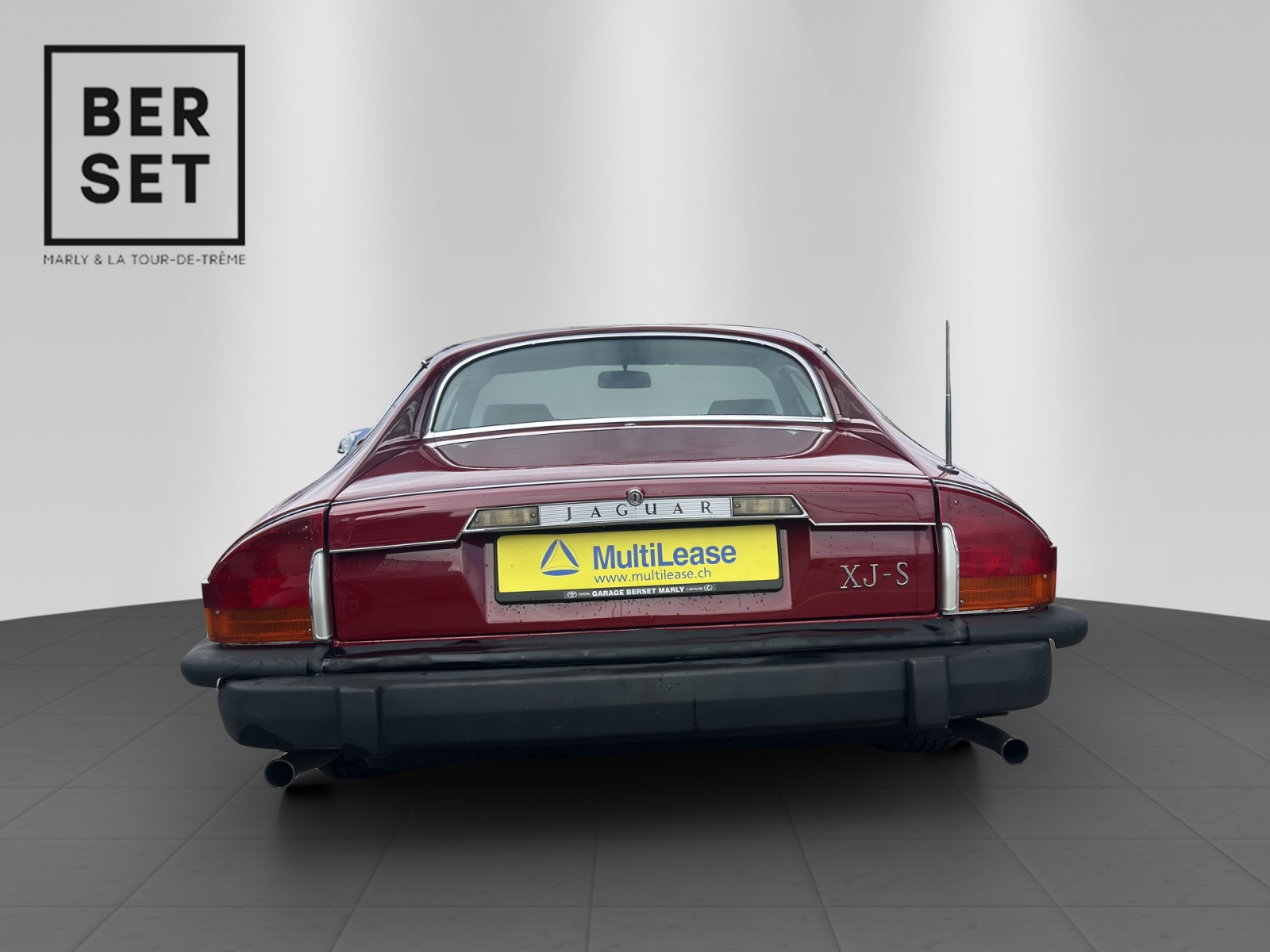 JAGUAR XJ-S-showroom-element-3