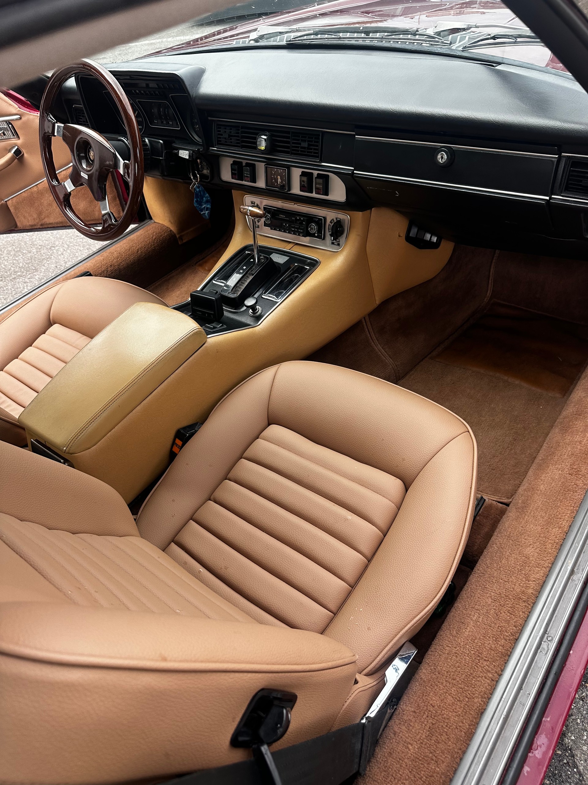 JAGUAR XJ-S-image-9