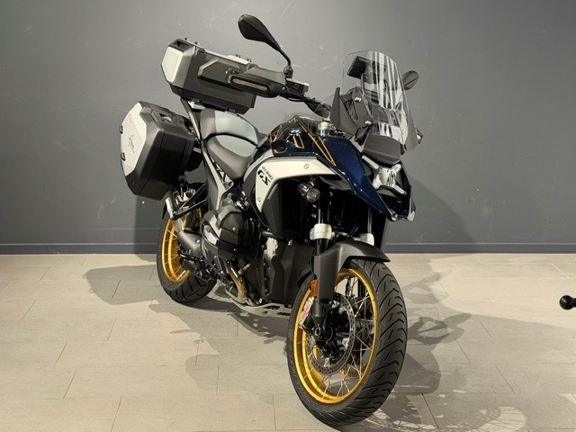 BMW R 1300 GS-image-1