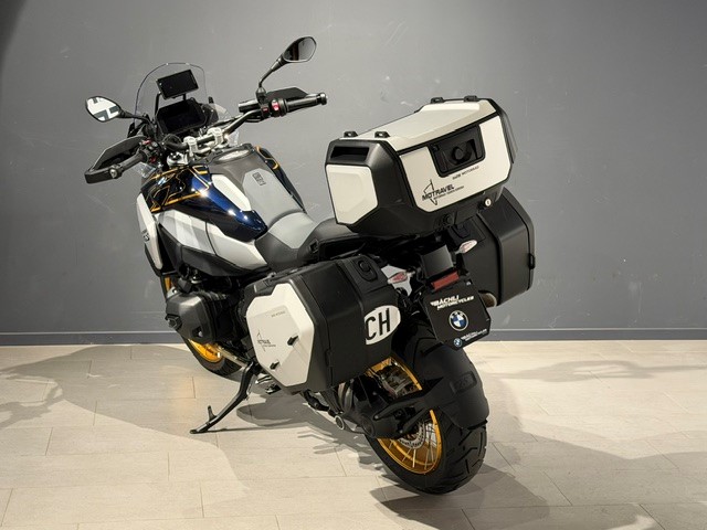 BMW R 1300 GS-image-4