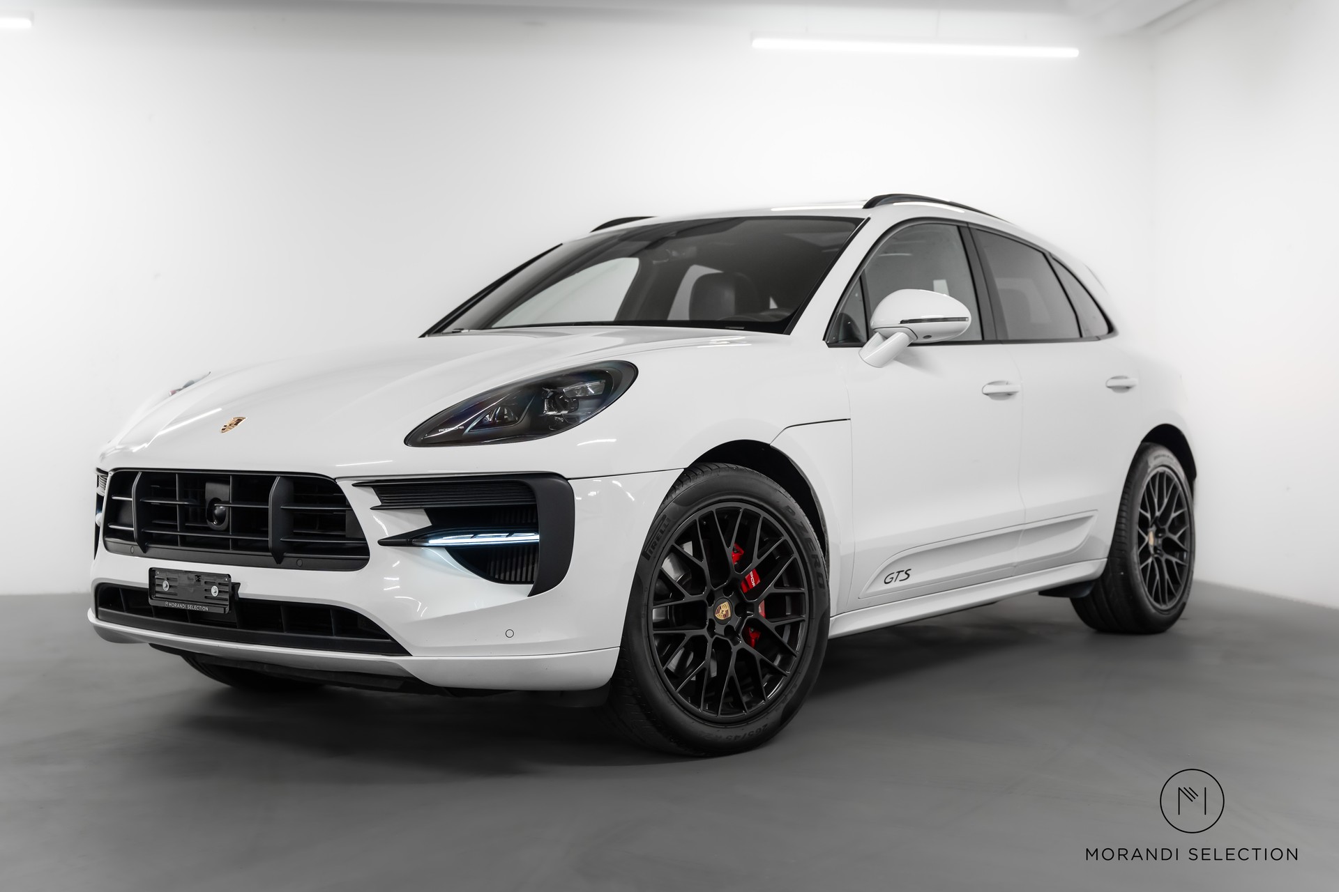 PORSCHE Macan 2.9 V6 GTS-showroom-element-1