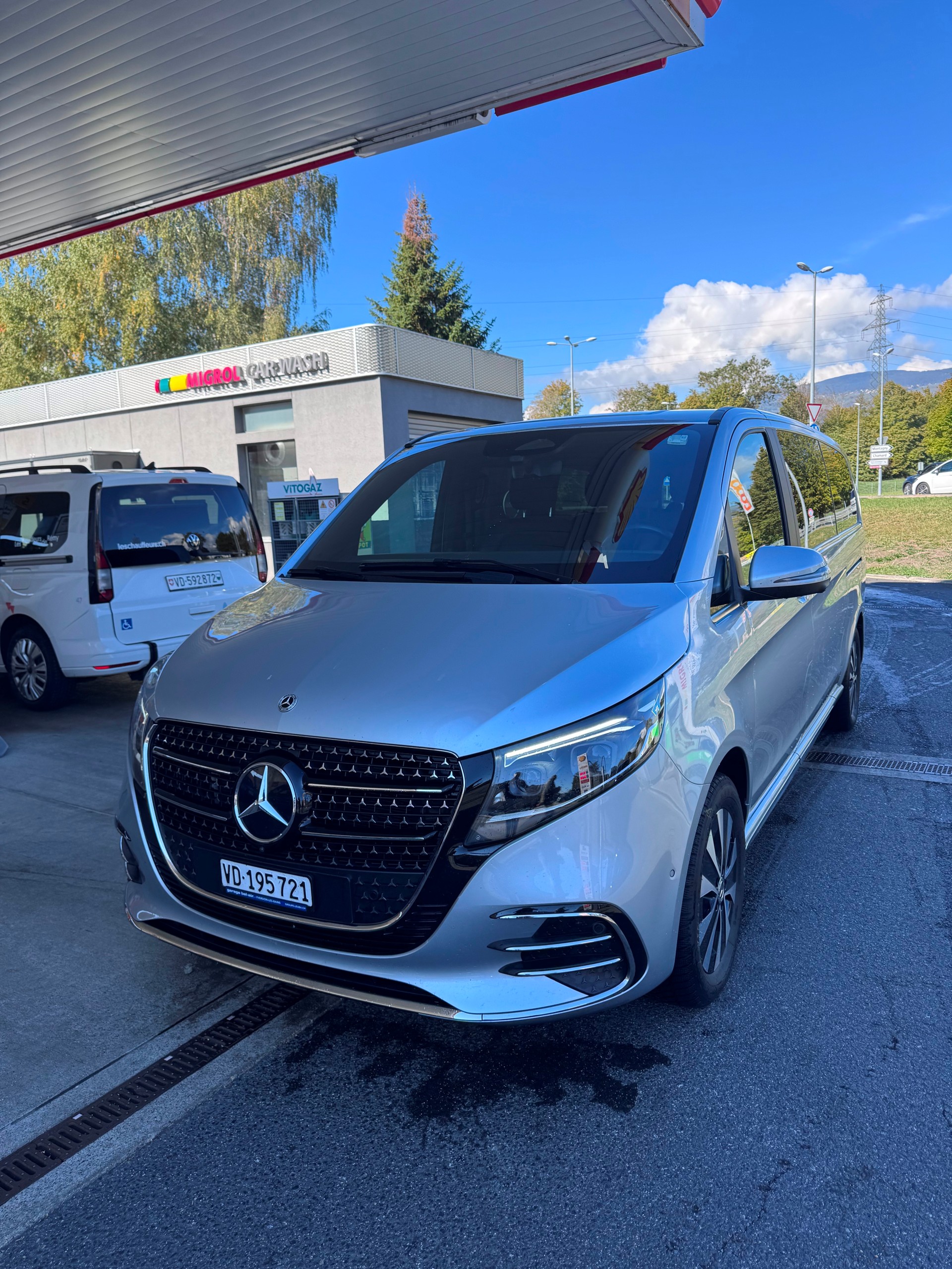 MERCEDES-BENZ V 300 D Exclusive EL AWD-image-1