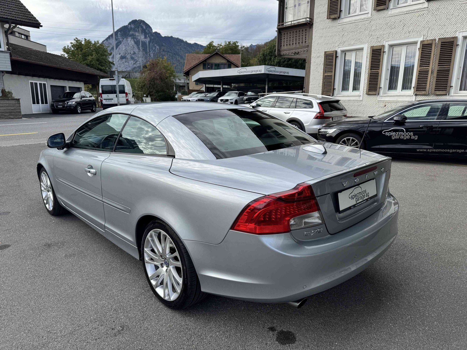 VOLVO C70 Cabriolet 2.5 20V T5 230 Summum-image-13