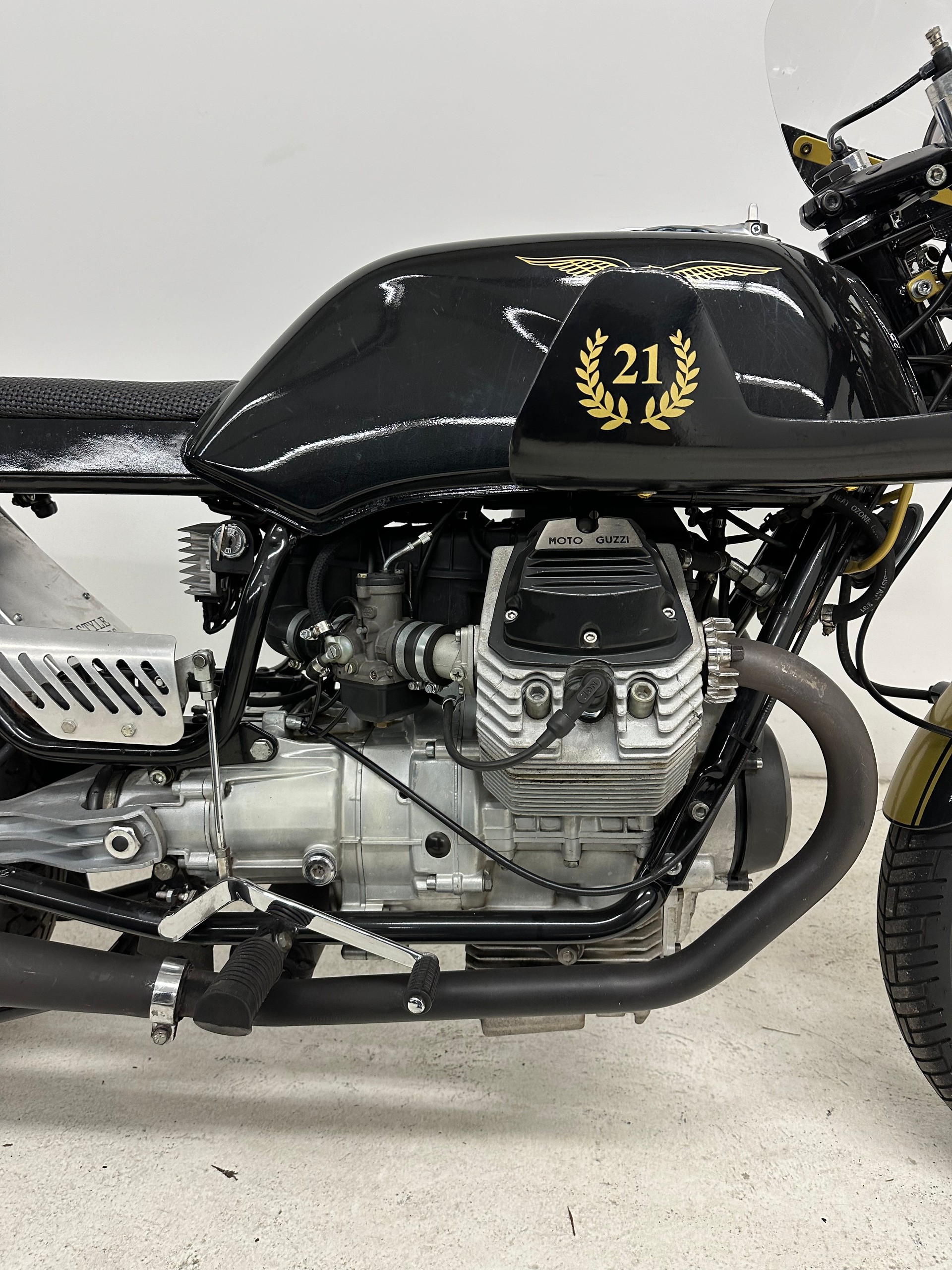 MOTO GUZZI Strada 750 C-image-2