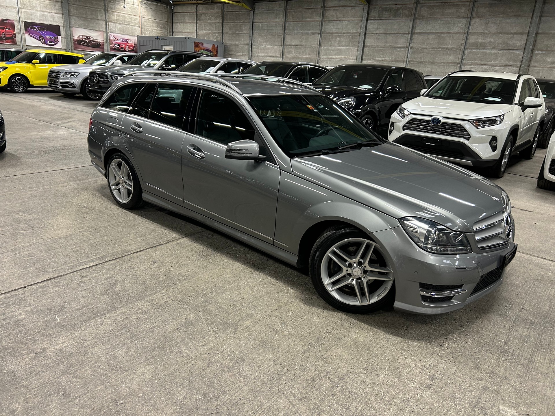 MERCEDES-BENZ C 220 CDI AMG-LINE 4Matic 7G-Tronic