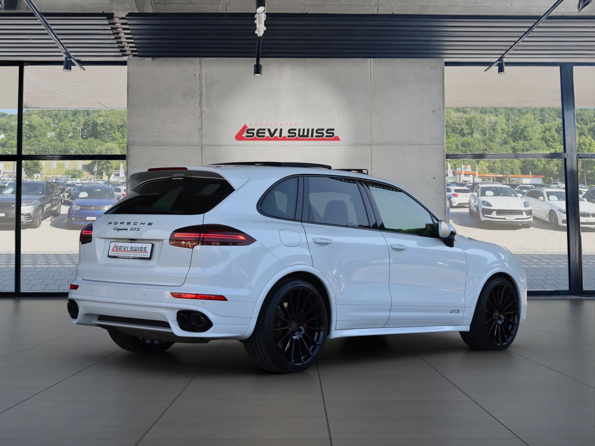 PORSCHE Cayenne GTS*Frisch ab MFK,1 Jahr oder 20'000km Garantie*-showroom-element-2