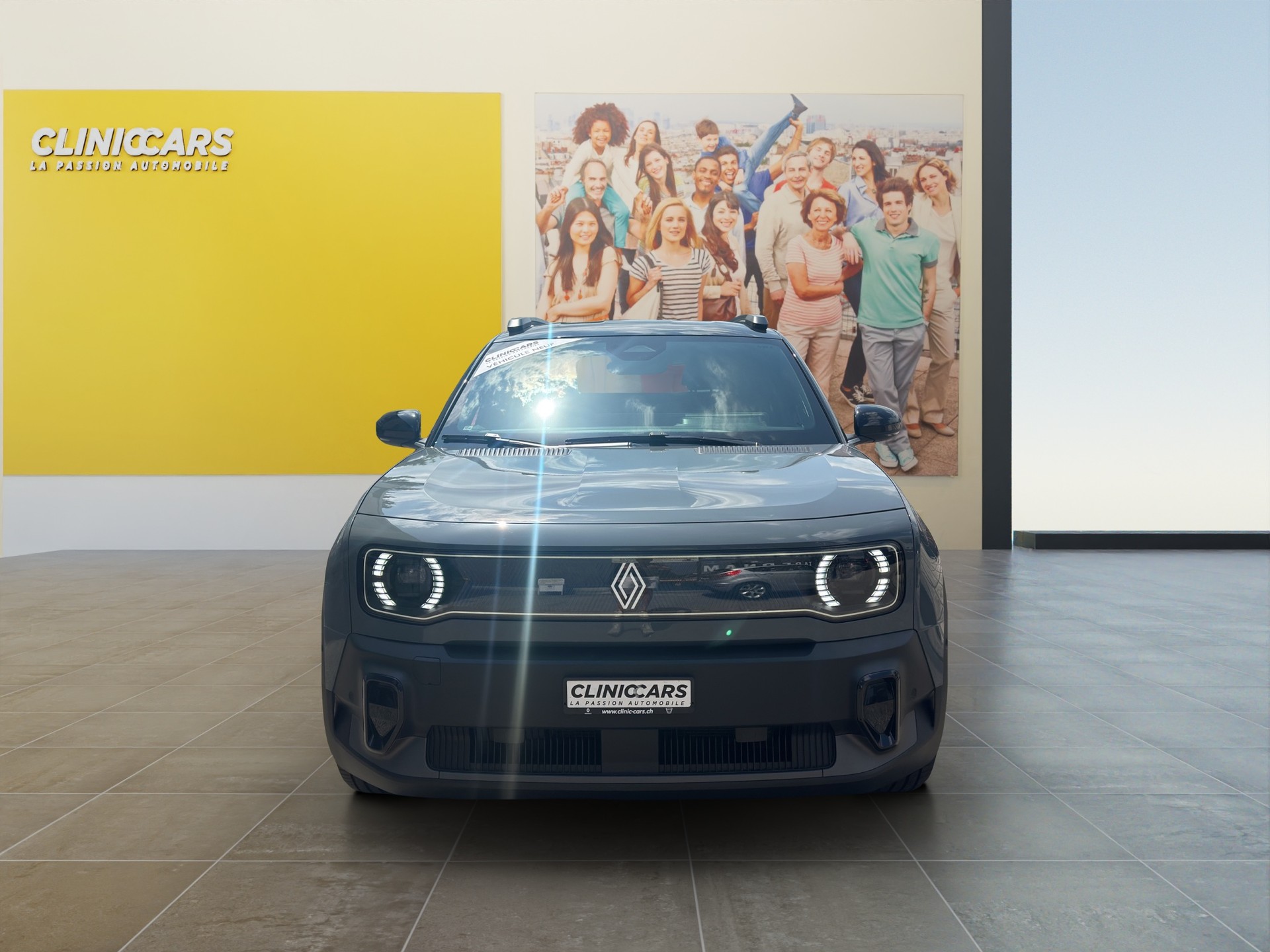 RENAULT R4 E-Tech Comfort Range 52 kWh Iconic-image-8
