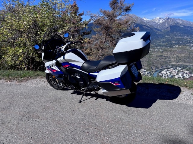 BMW K 1600 GT-image-1