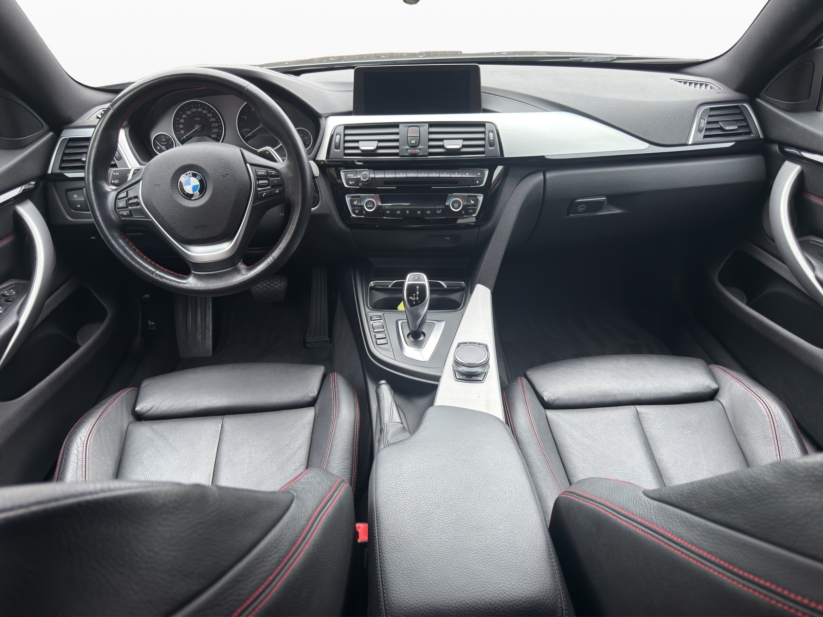 BMW 420d Gran Coupé Sport Line Steptronic-image-11