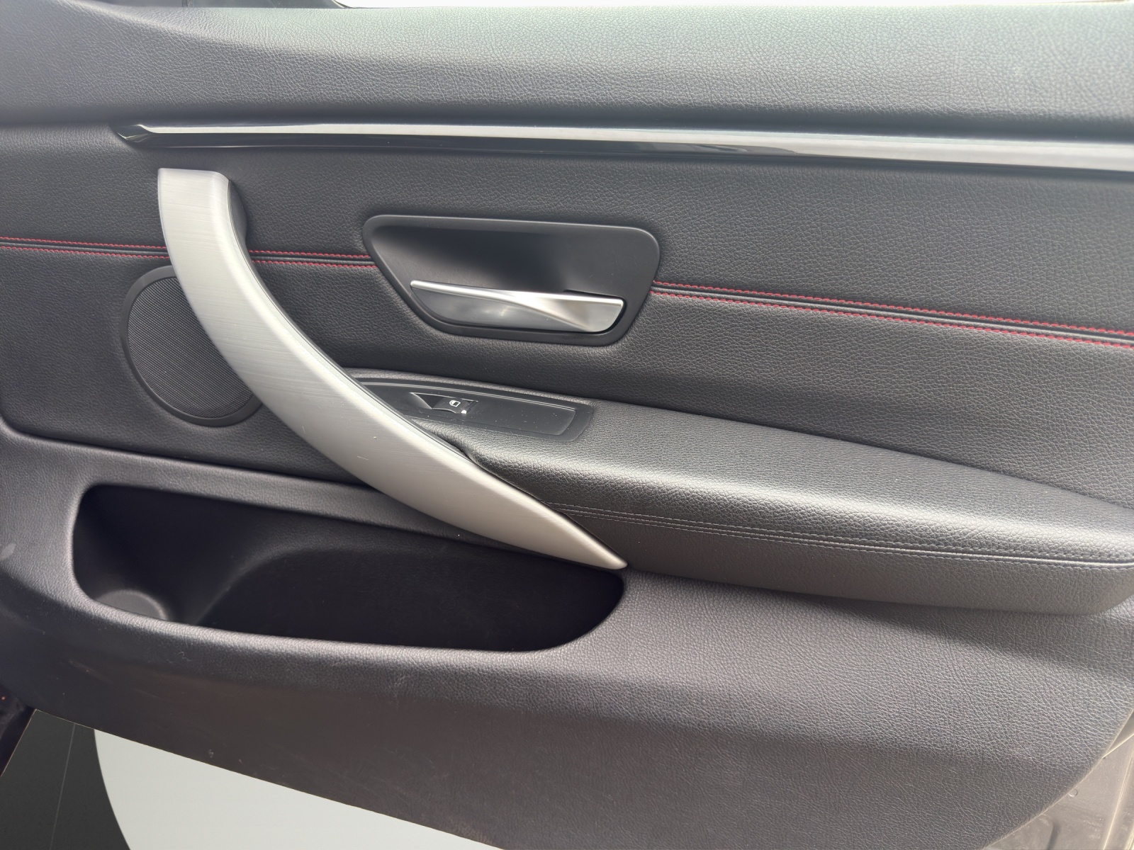 BMW 420d Gran Coupé Sport Line Steptronic-image-16