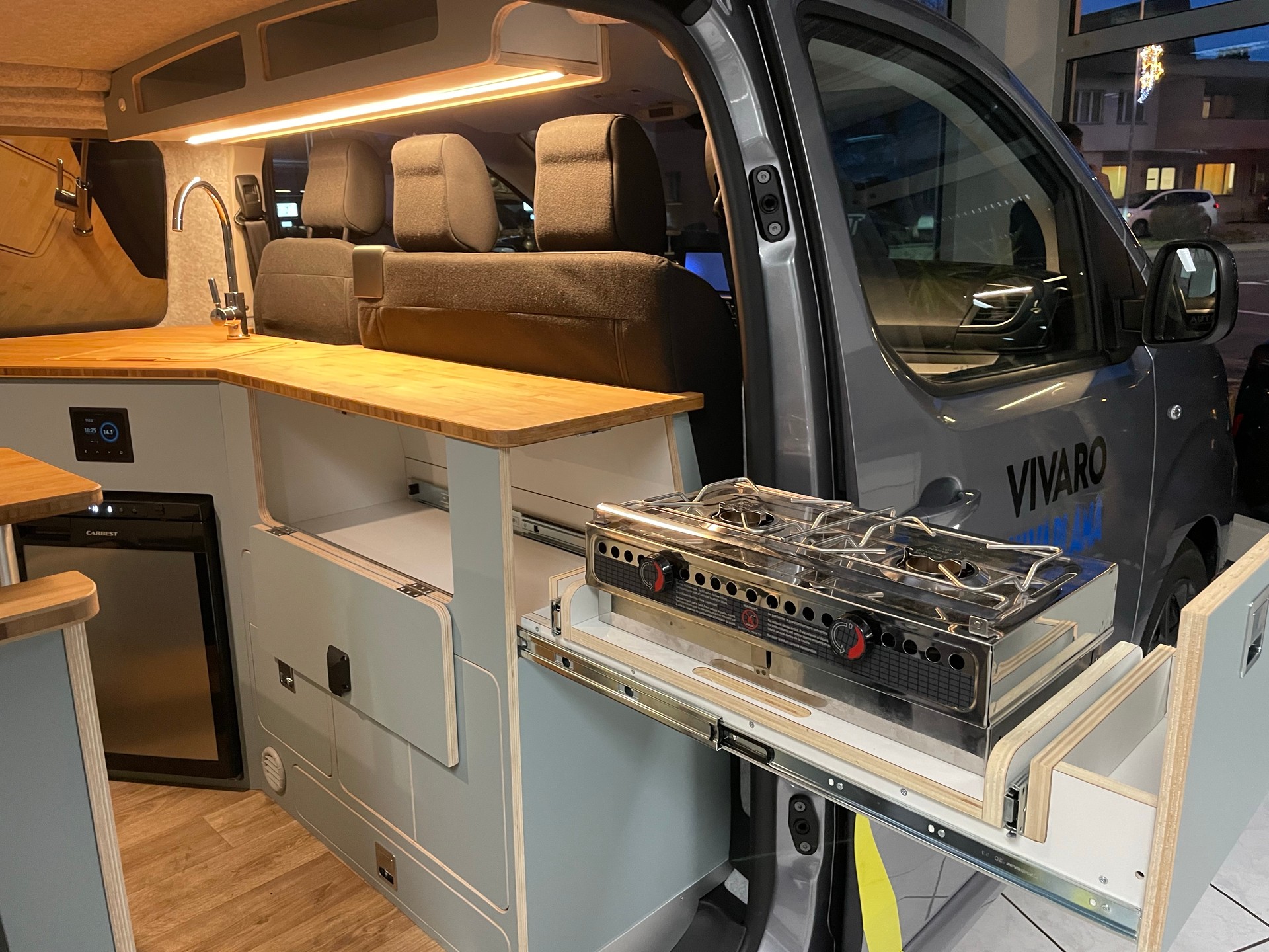 OPEL Vivaro XL "Silvaplana Look"-image-21