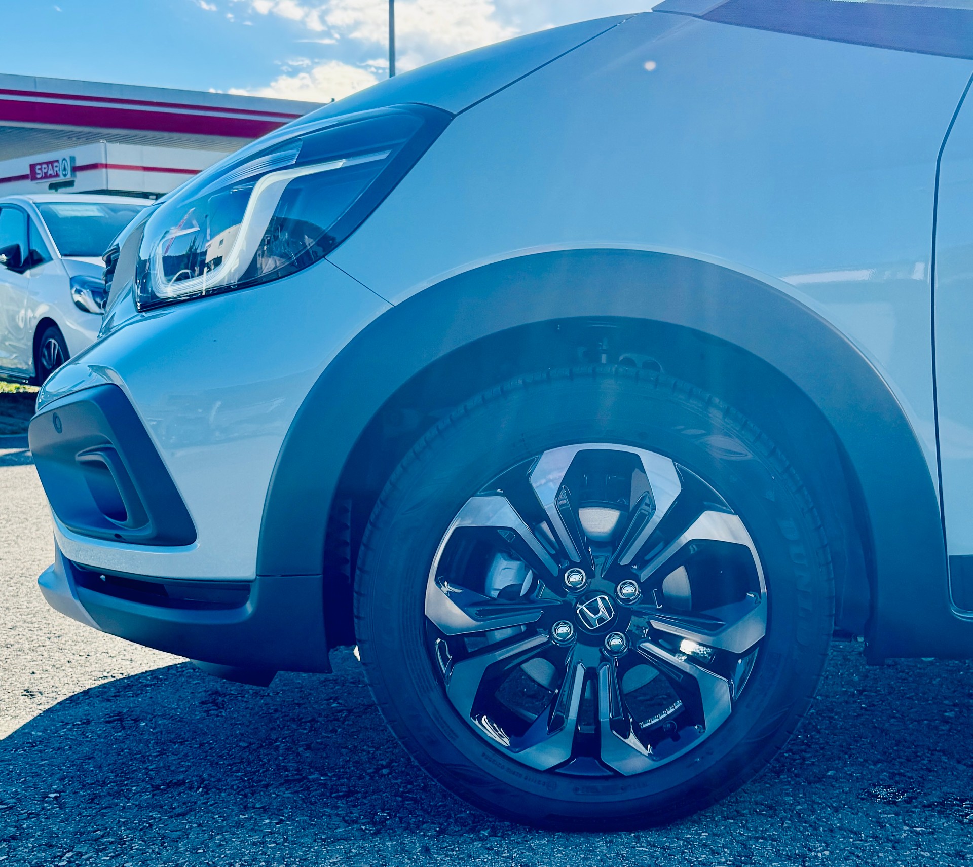 HONDA Jazz 1.5i-MMD Crosstar Advance E-CVT 1.9% Leasing Aktion unschlagbar mit 8 Jahren Garantie-image-17
