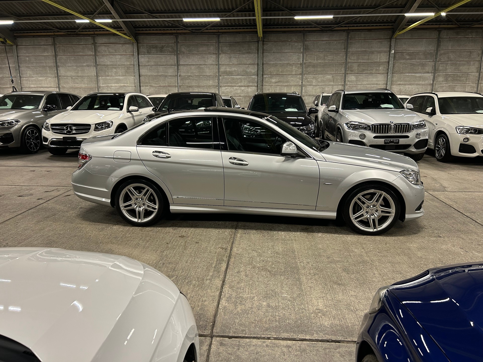 MERCEDES-BENZ C 350 AMG LINE Avantgarde 7G-Tronic-showroom-element-2