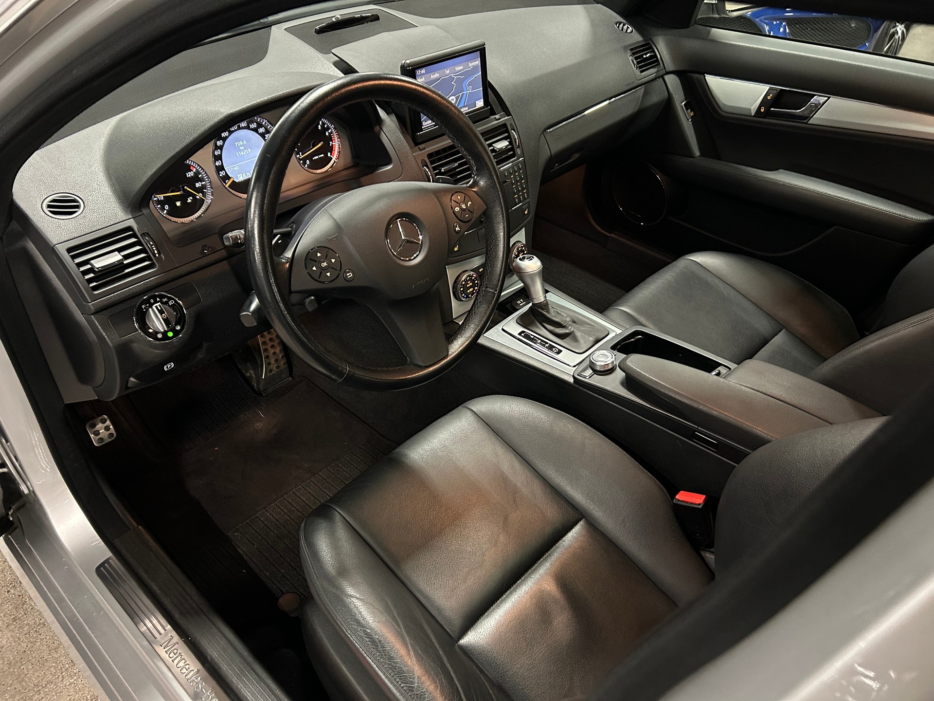 MERCEDES-BENZ C 350 AMG LINE Avantgarde 7G-Tronic-image-12