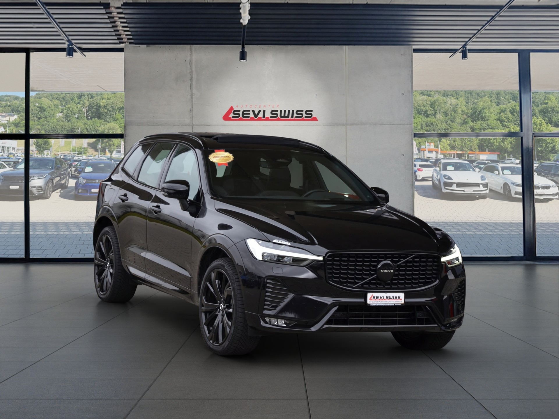 VOLVO XC60 B5 Benzin Mild Hybrid AWD Ultra Dark Geartronic*Ab MFK,Werksgarantie bis 06.2026*