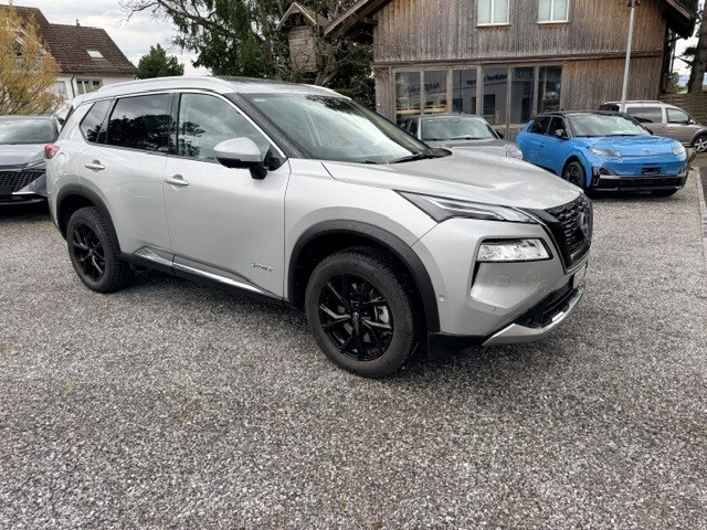 NISSAN X-Trail 1.5 VC-T Tekna+ e-4orc-showroom-element-3