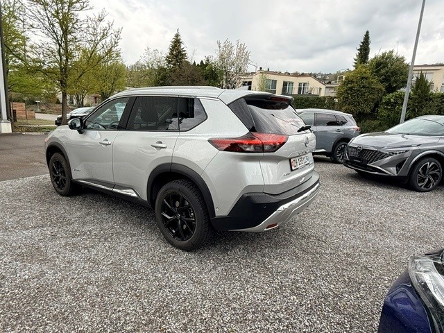 NISSAN X-Trail 1.5 VC-T Tekna+ e-4orc-showroom-element-1