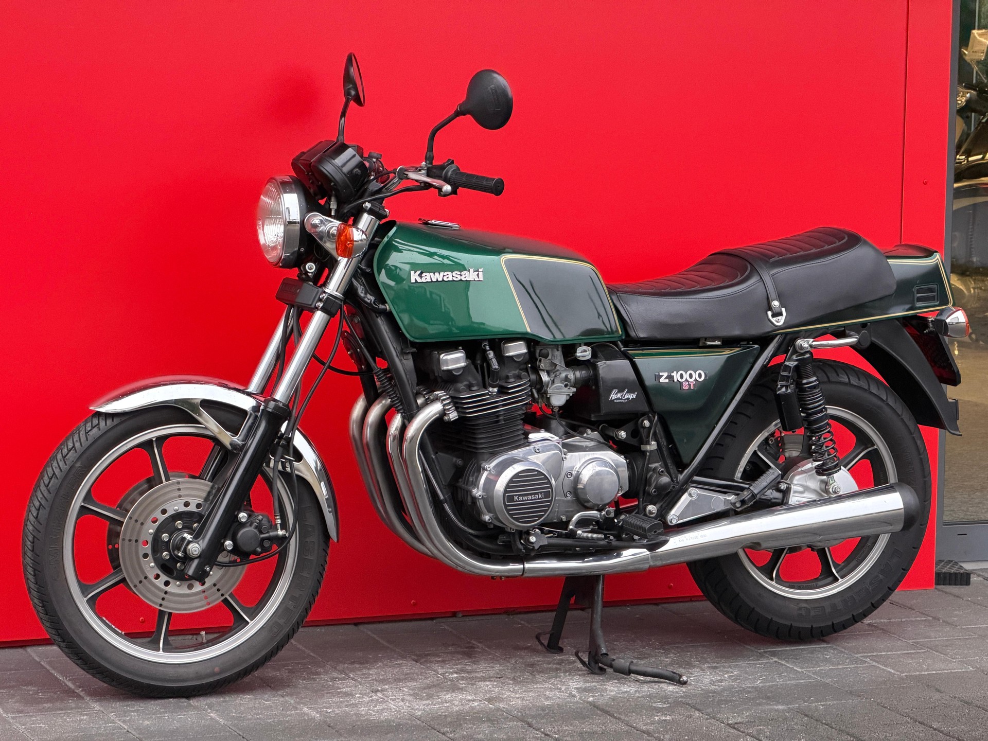 KAWASAKI Z1000 ST-image-4
