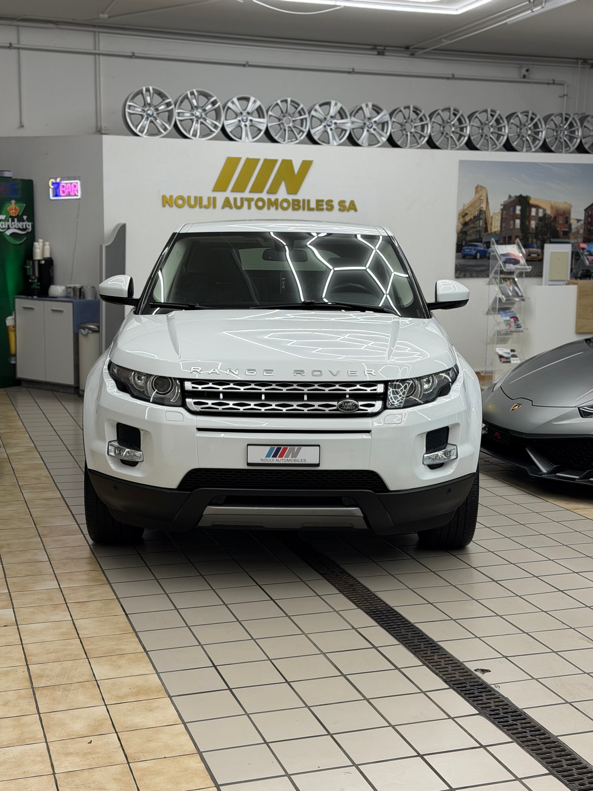 LAND ROVER Range Rover Evoque 2.2 SD4 Prestige AT9