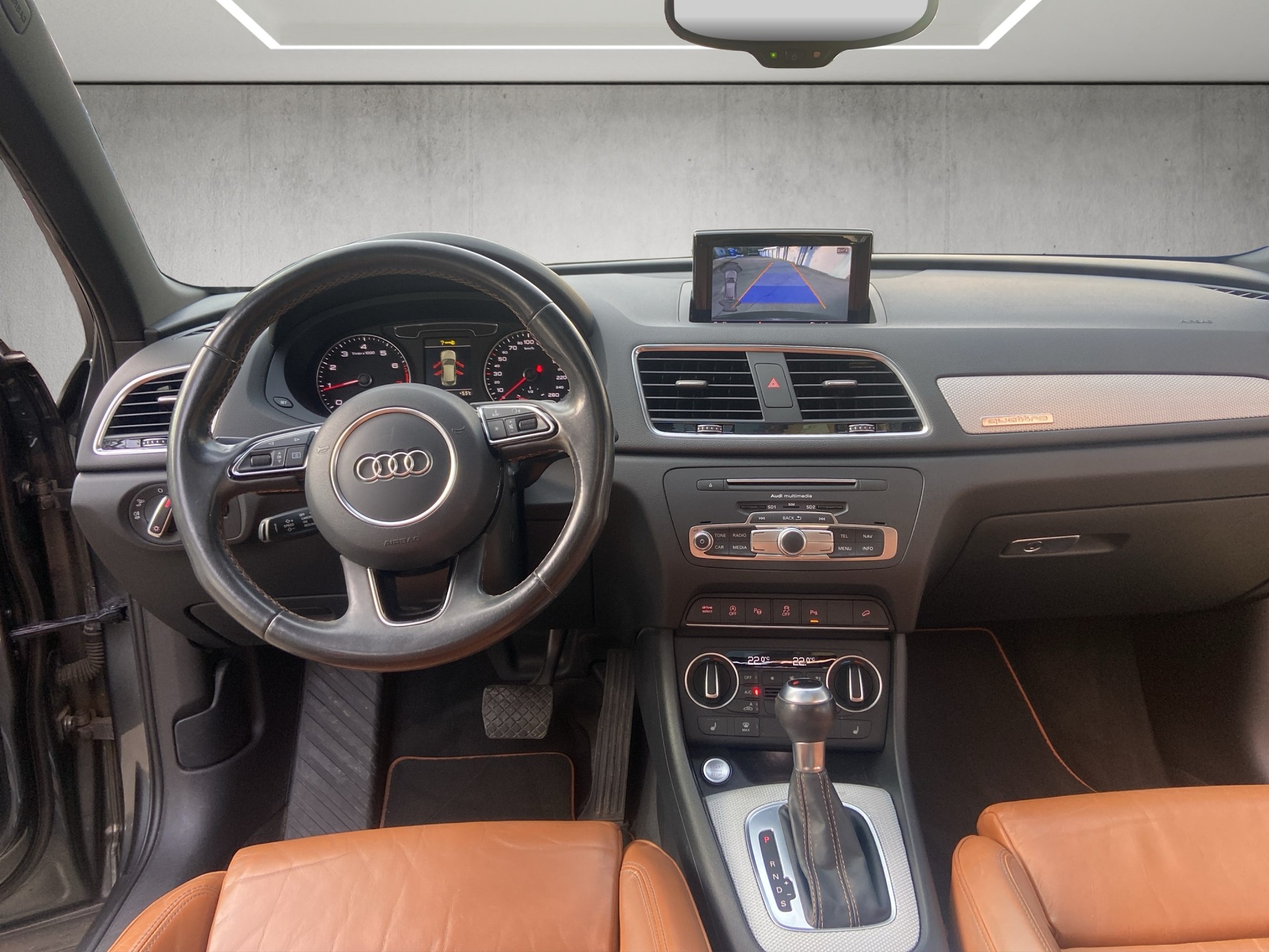 AUDI Q3 2.0 TFSI sport quattro S-tronic-image-7
