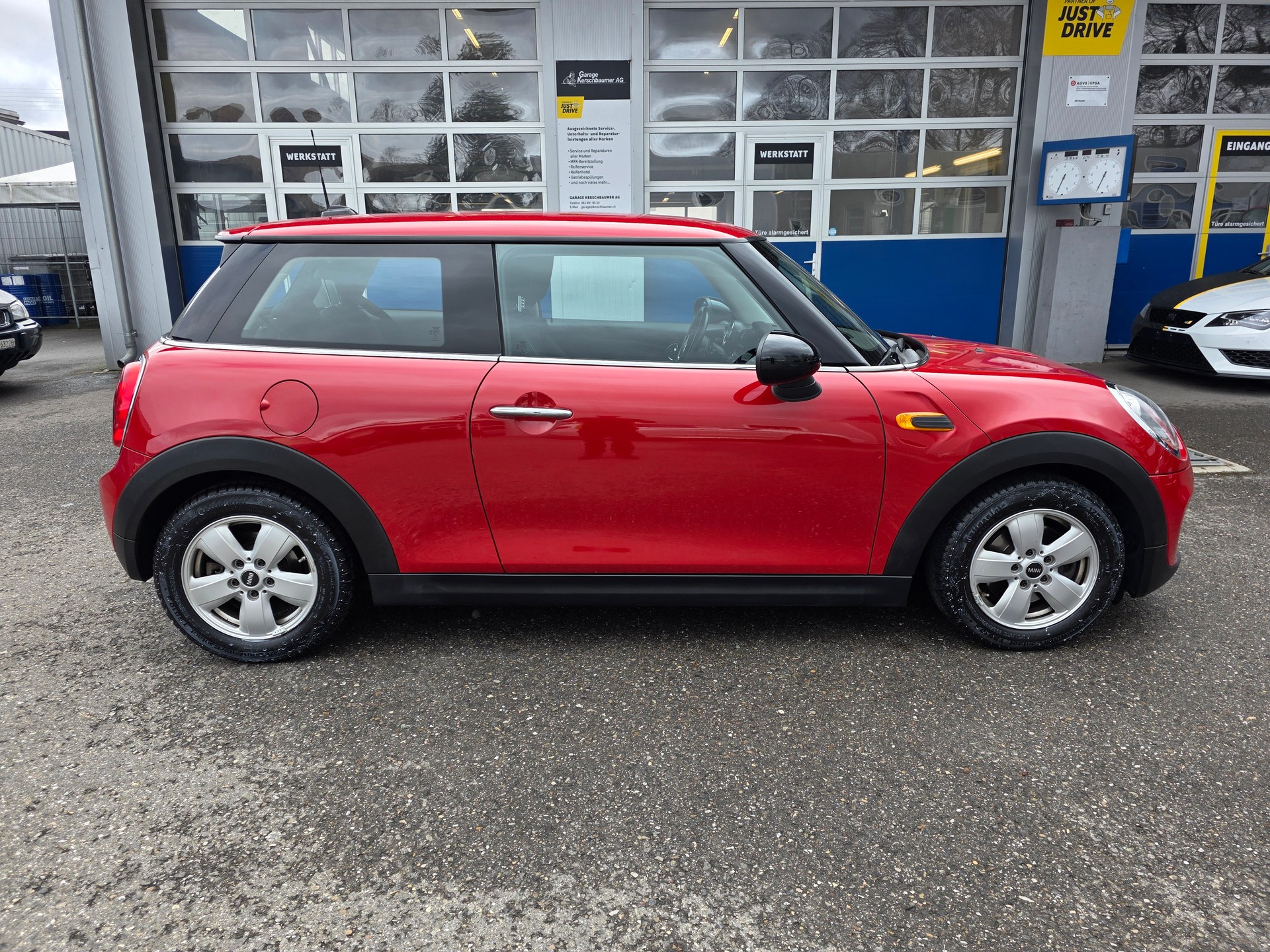 MINI One First-image-1