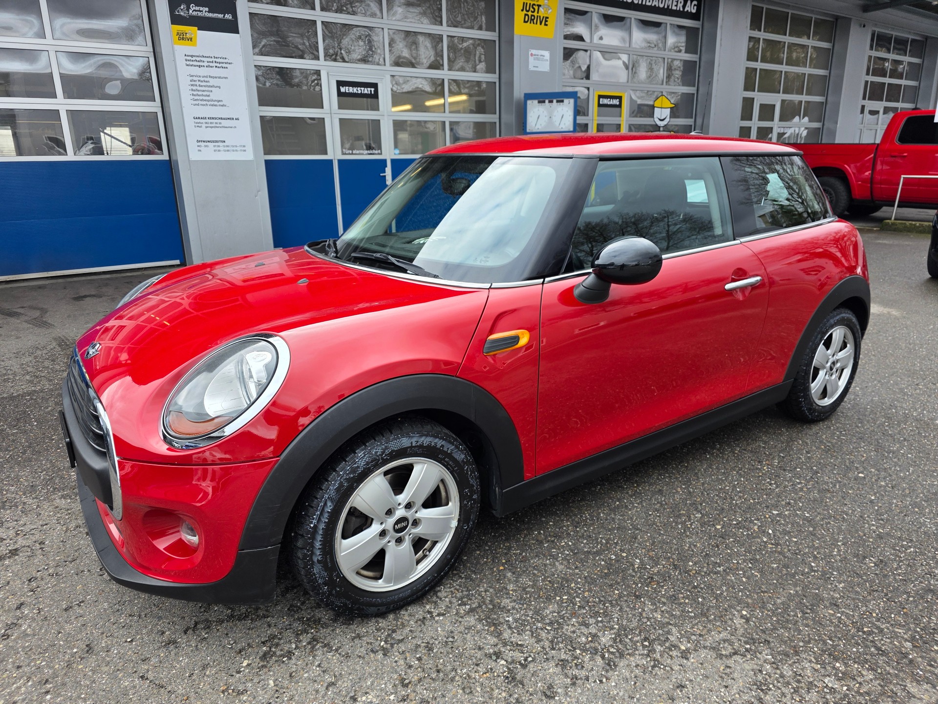 MINI One First-image-3