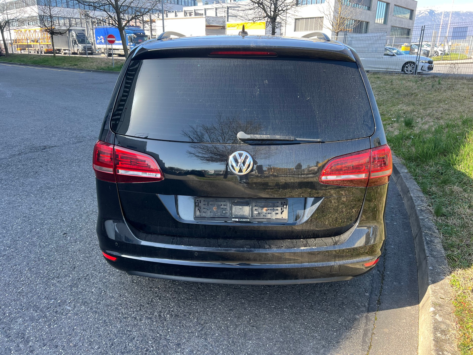 VW Sharan 2.0 TDI BMT Sound 4Motion DSG-image-4