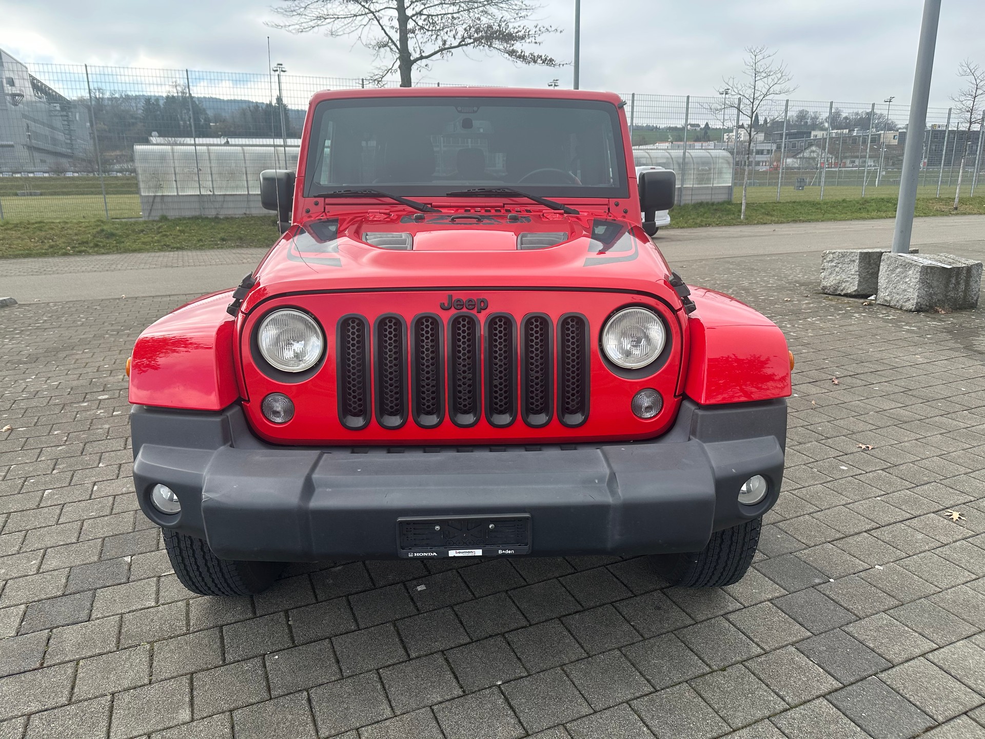 JEEP Wrangler 2.8CRD Unlimited Sahara X Automatic Hardtop-showroom-element-1