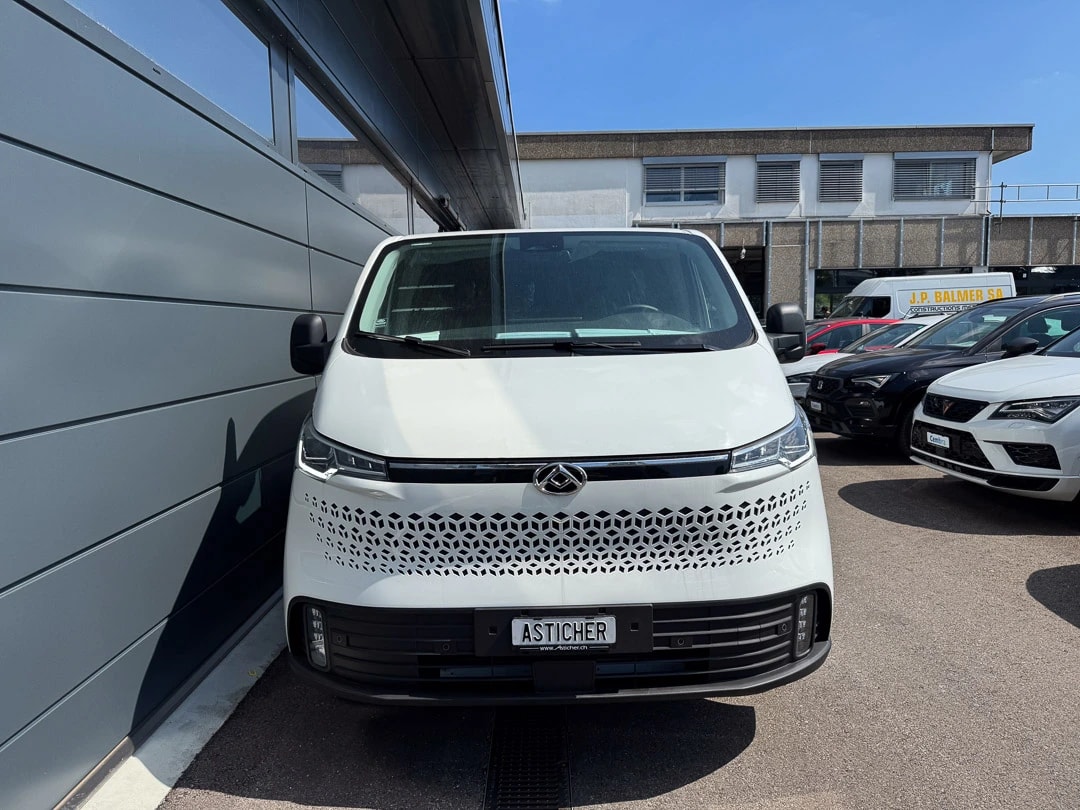 MAXUS eDeliver 7 L1 FWD 77 KWh-showroom-element-2
