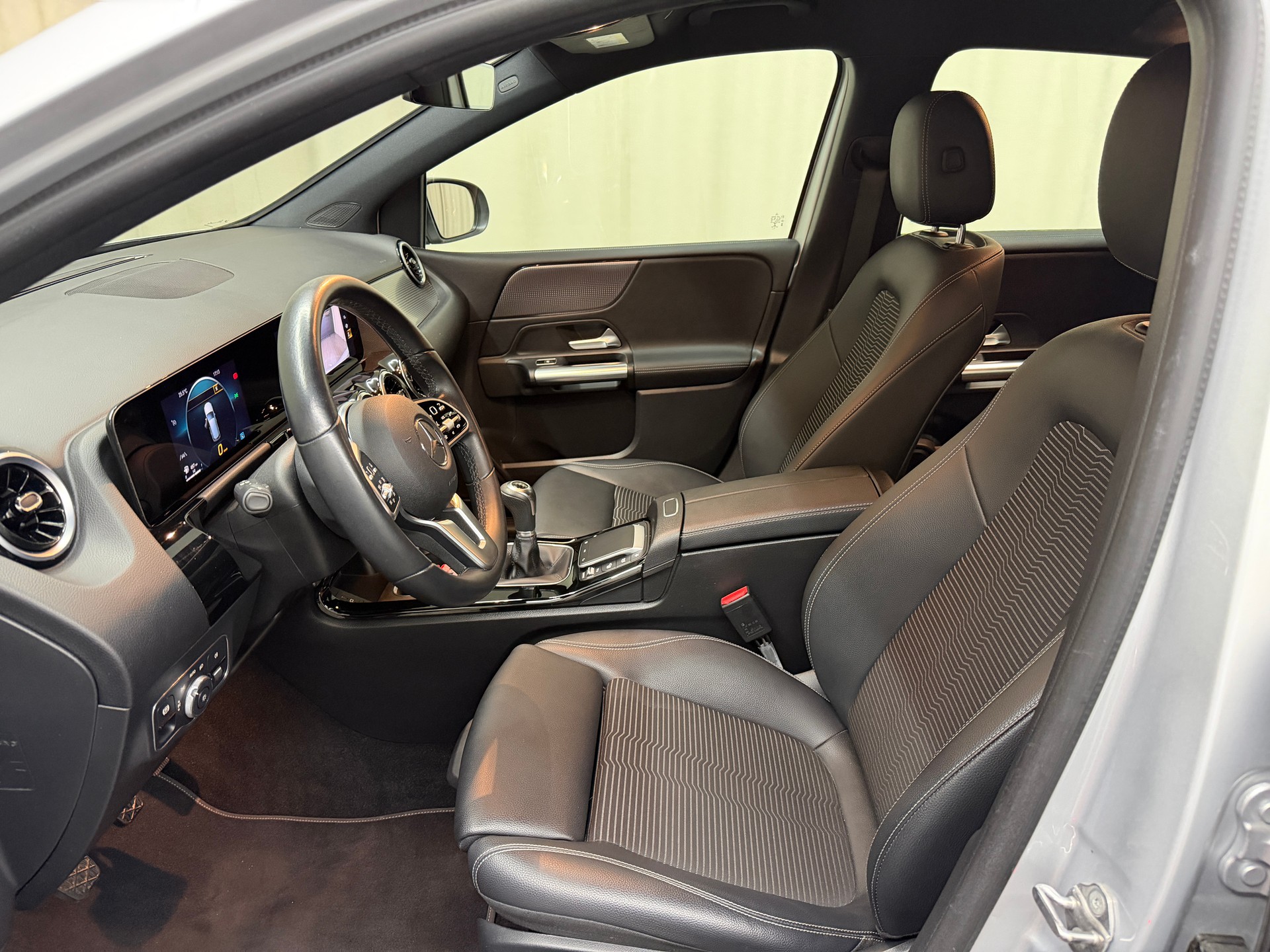 MERCEDES-BENZ B 160 Progressive-image-6