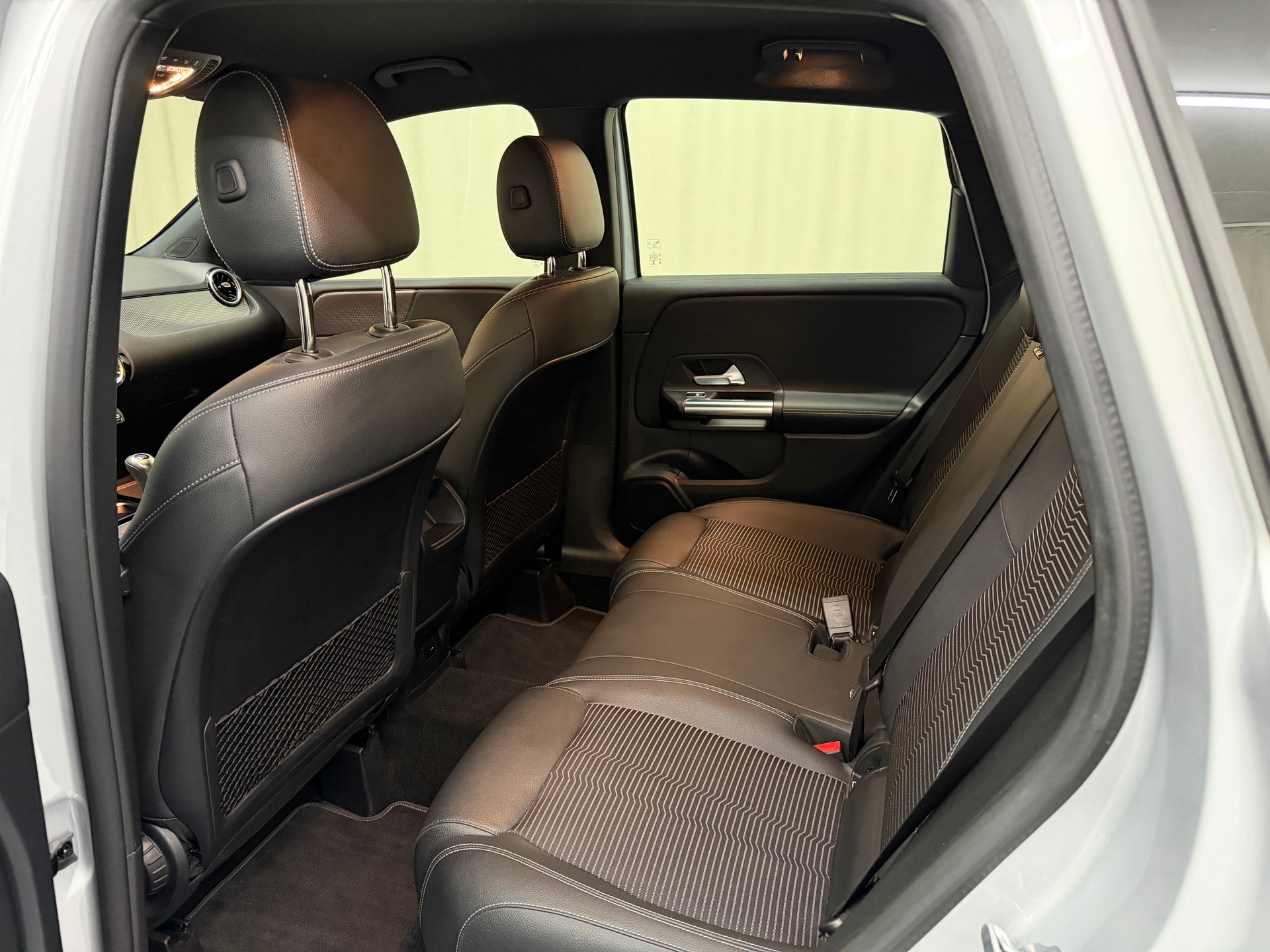 MERCEDES-BENZ B 160 Progressive-image-11
