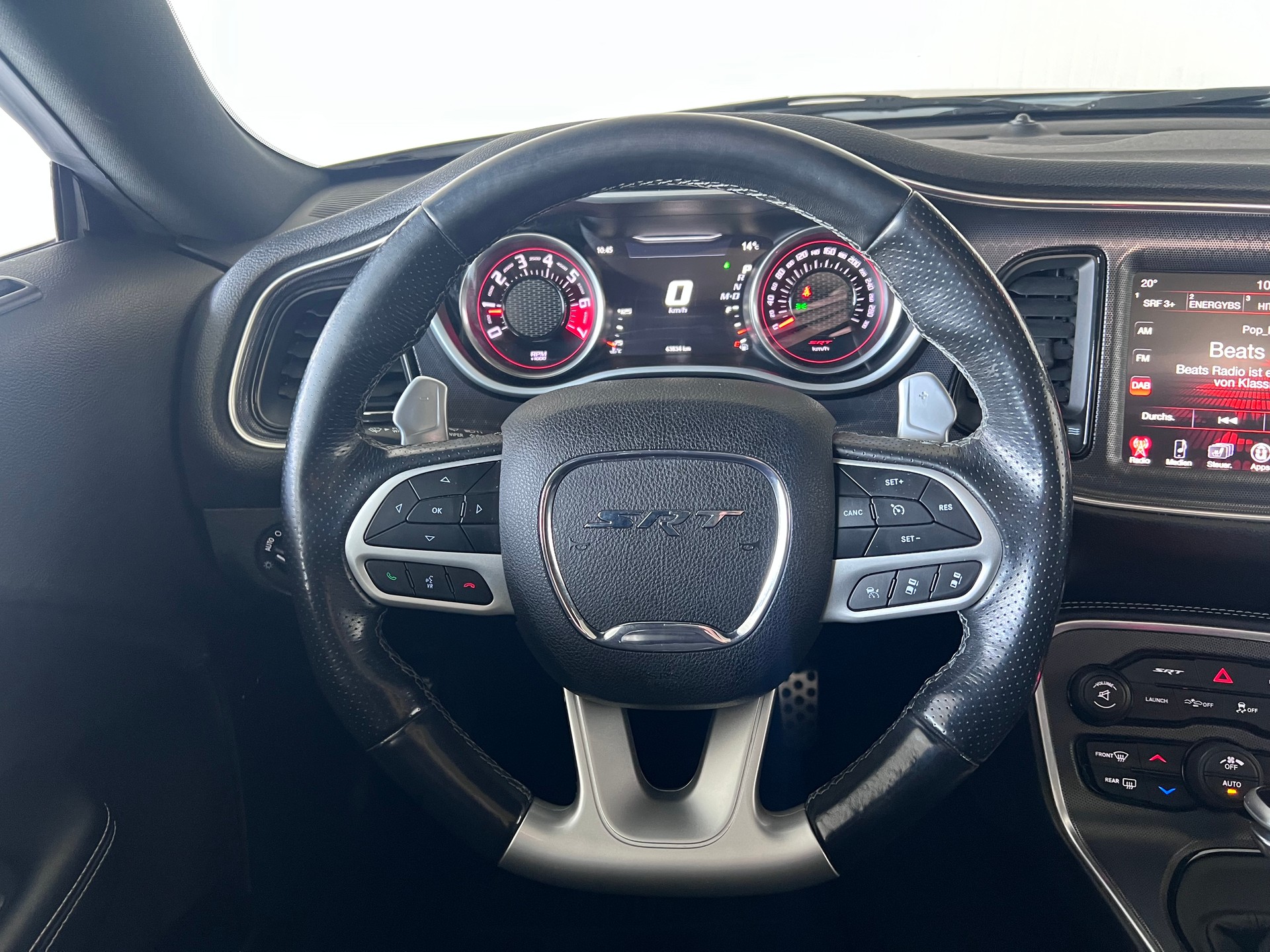 DODGE SRT 392 6.4 V8 HEMI-image-21