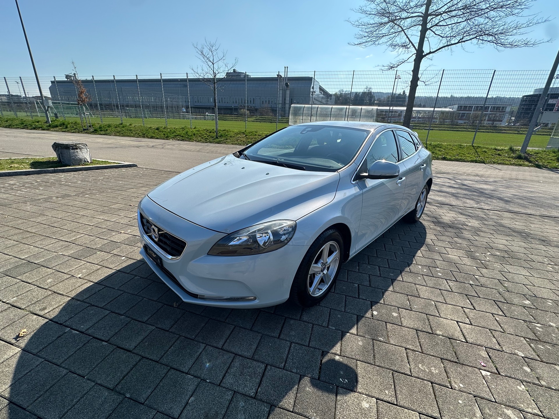 VOLVO V40 D4 Momentum Geartronic