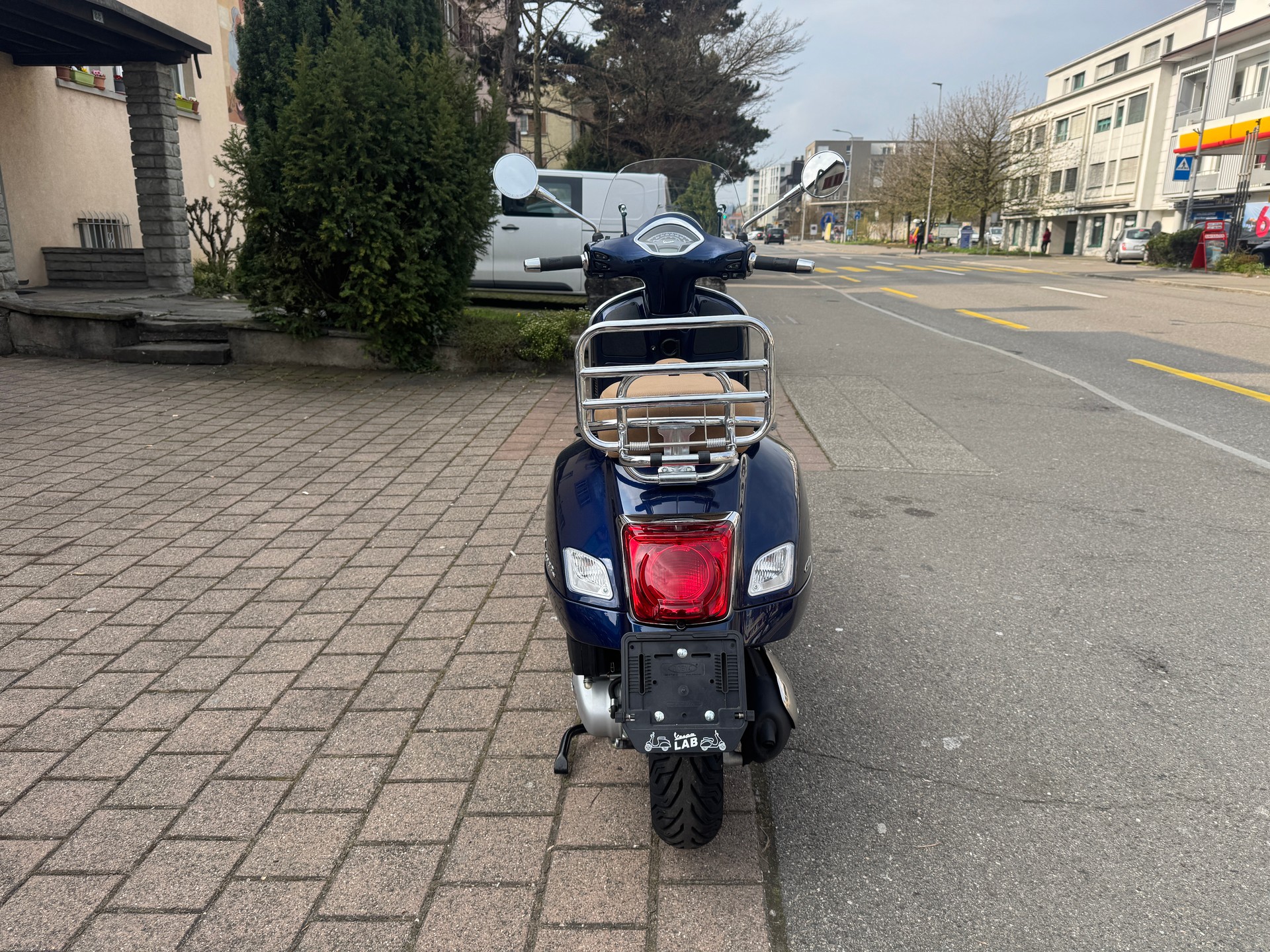 PIAGGIO Vespa GTS 125 ABS-image-6