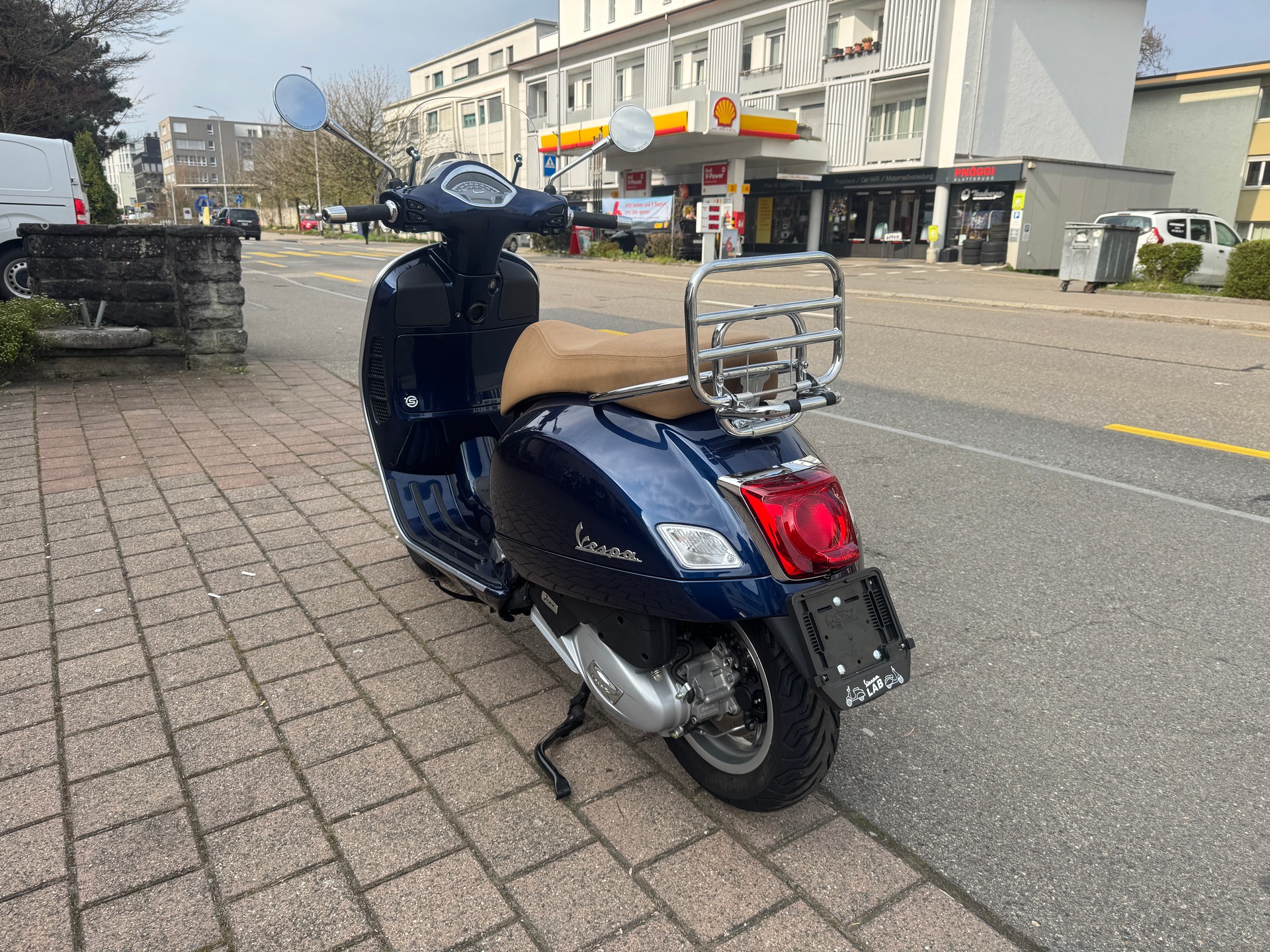 PIAGGIO Vespa GTS 125 ABS-image-5