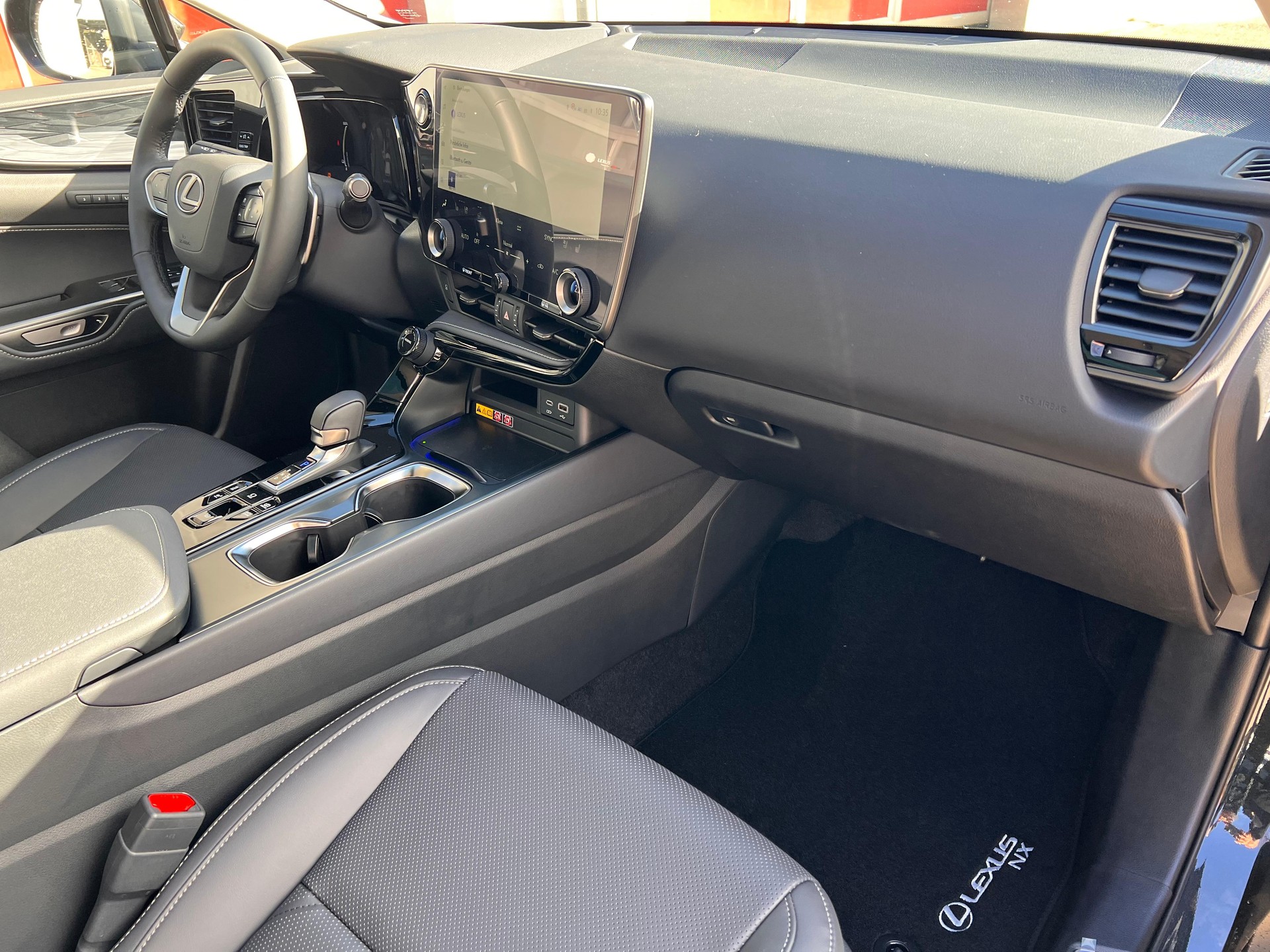 LEXUS NX 450h+ Excellence-image-13