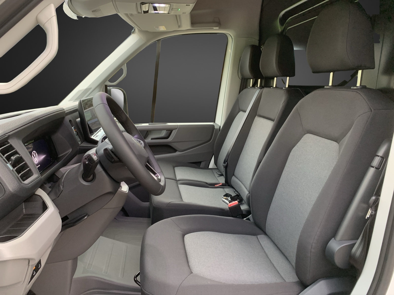 VW Crafter 35 Kasten 2.0 BiTDI L3H3 4Motion A-image-7