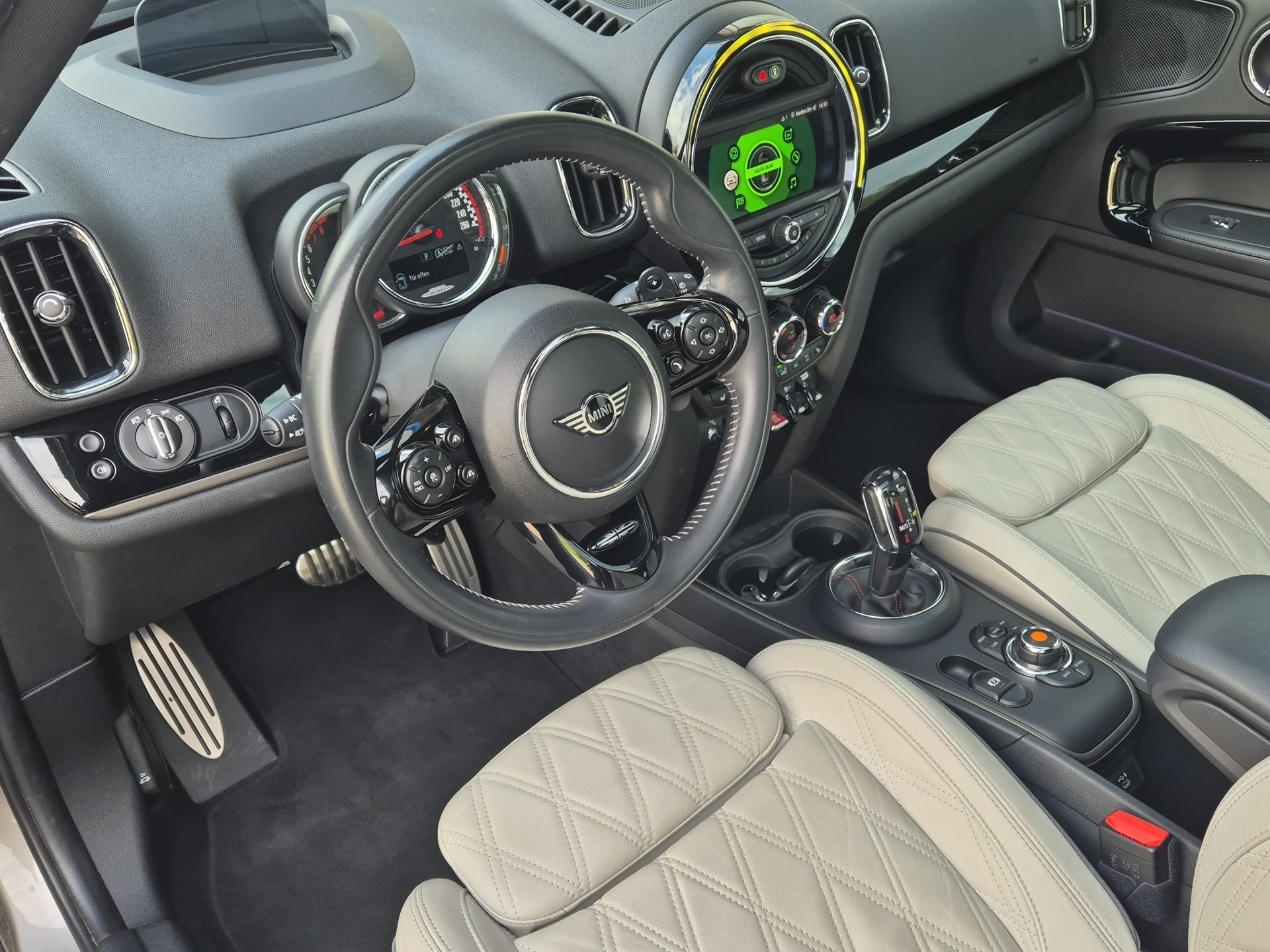 MINI Countryman John Cooper Works ALL4 Steptronic-image-14