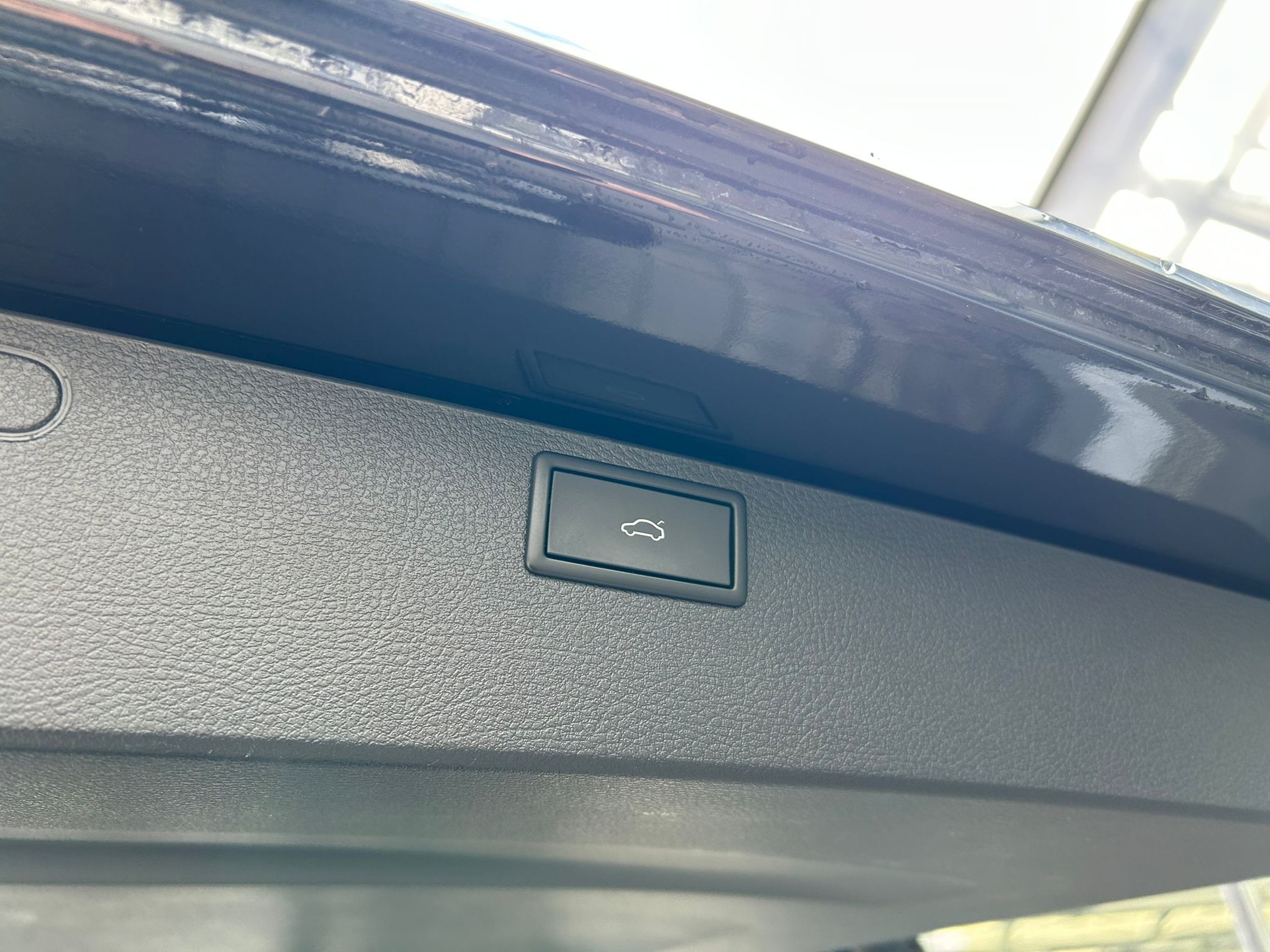 VW T6.1 Multivan 2.0 Bi-TDI Highline 4Motion DSG-image-16