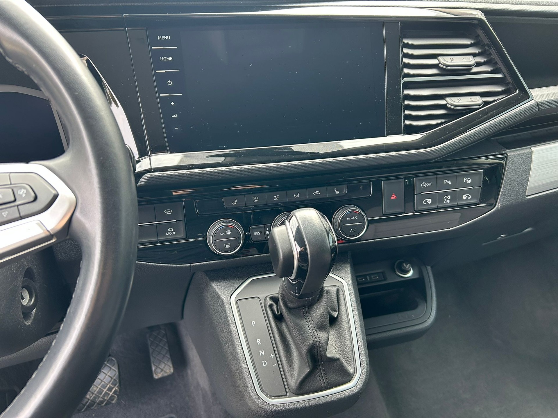 VW T6.1 Multivan 2.0 Bi-TDI Highline 4Motion DSG-image-9