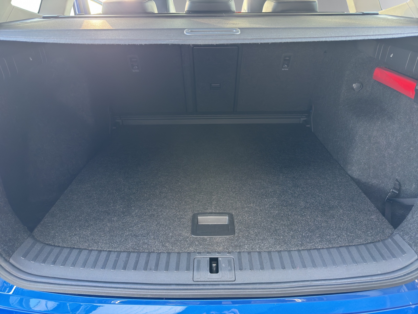 SKODA Enyaq 80-image-10