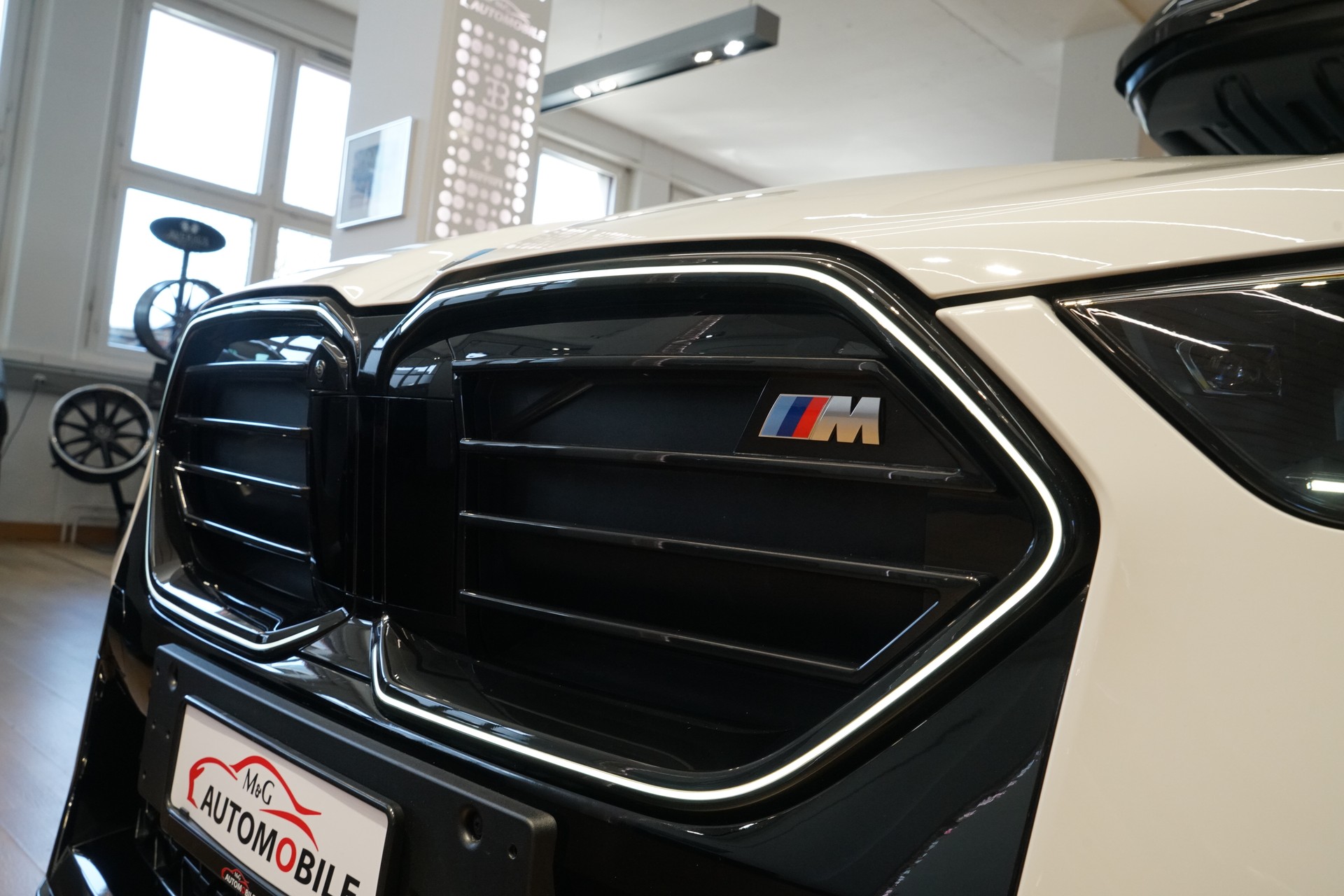BMW X2 xDrive M35i M Sport Pro-showroom-element-3