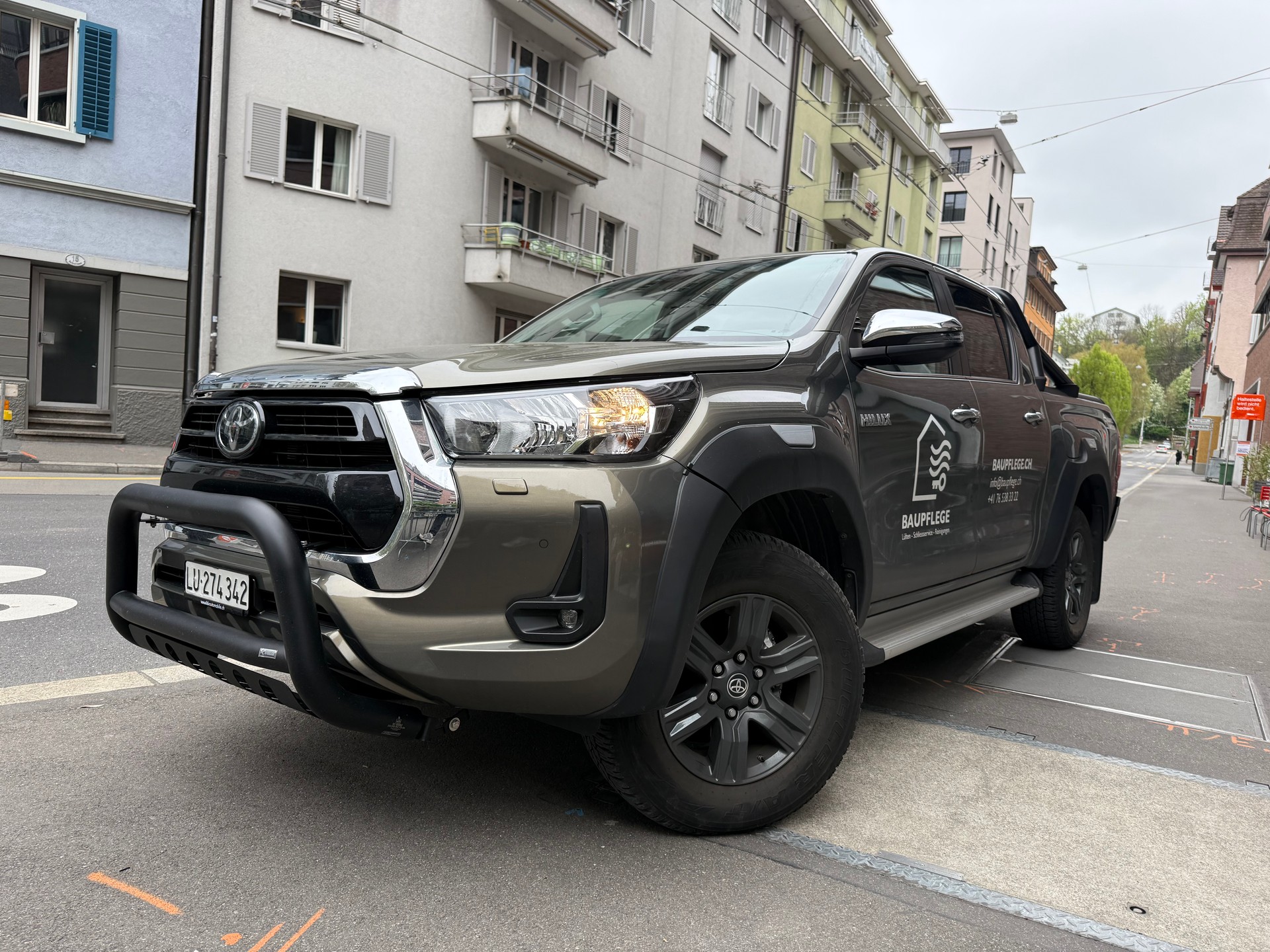 TOYOTA Hilux 2.4d Comfort Double Cab 4x4