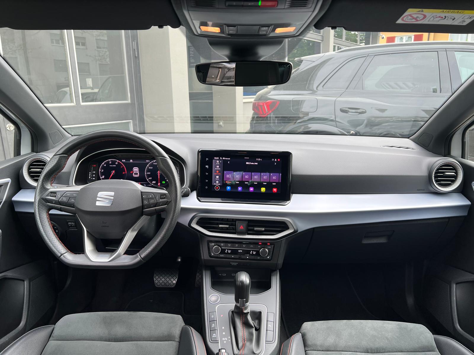 SEAT Ibiza 1.0 TSI 110 FR DSG-image-6