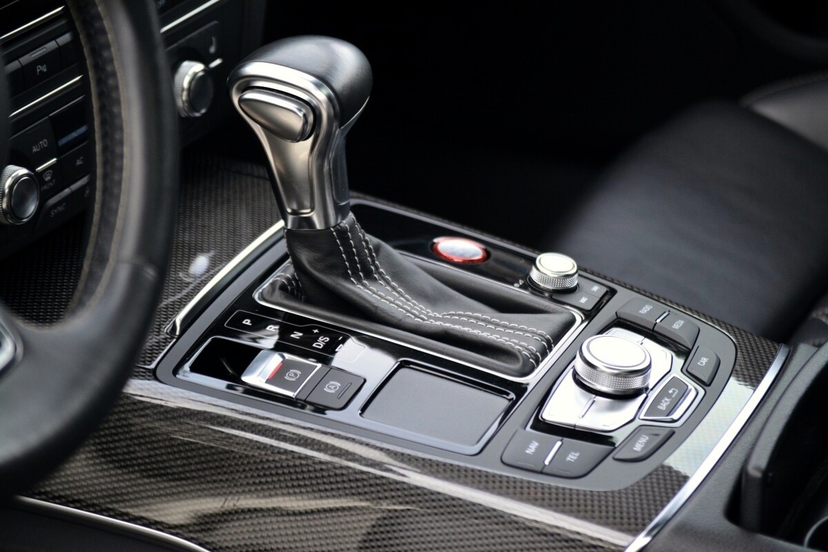 AUDI S7 Sportback 4.0 TFSI V8 quattro S-tronic Frisch ab MFK-image-9
