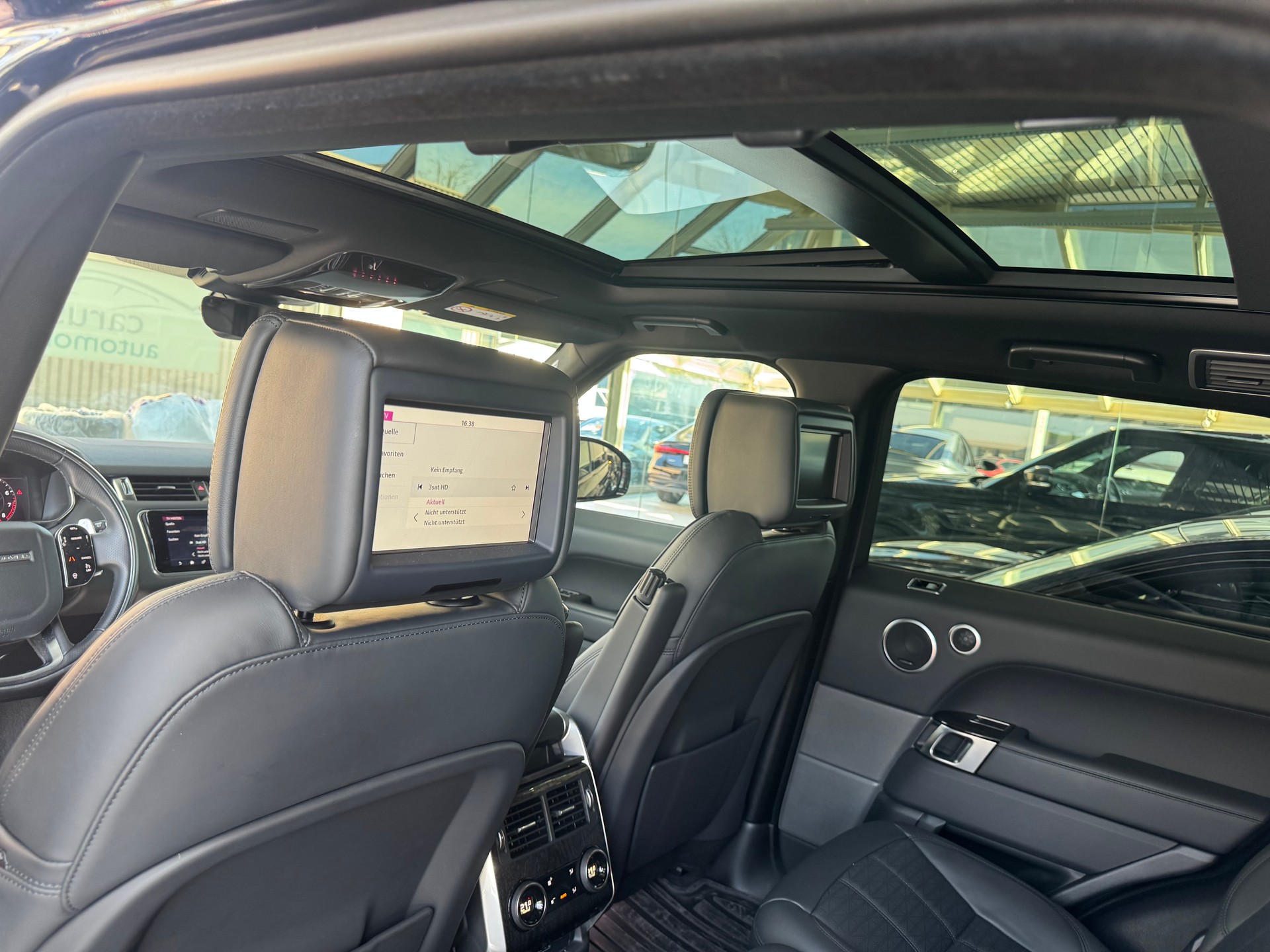 LAND ROVER Range Rover Sport P4003.0 I6 MHEV HSE Dynamic*Luftfahrwerk*AHK*Panoramadach*-image-9