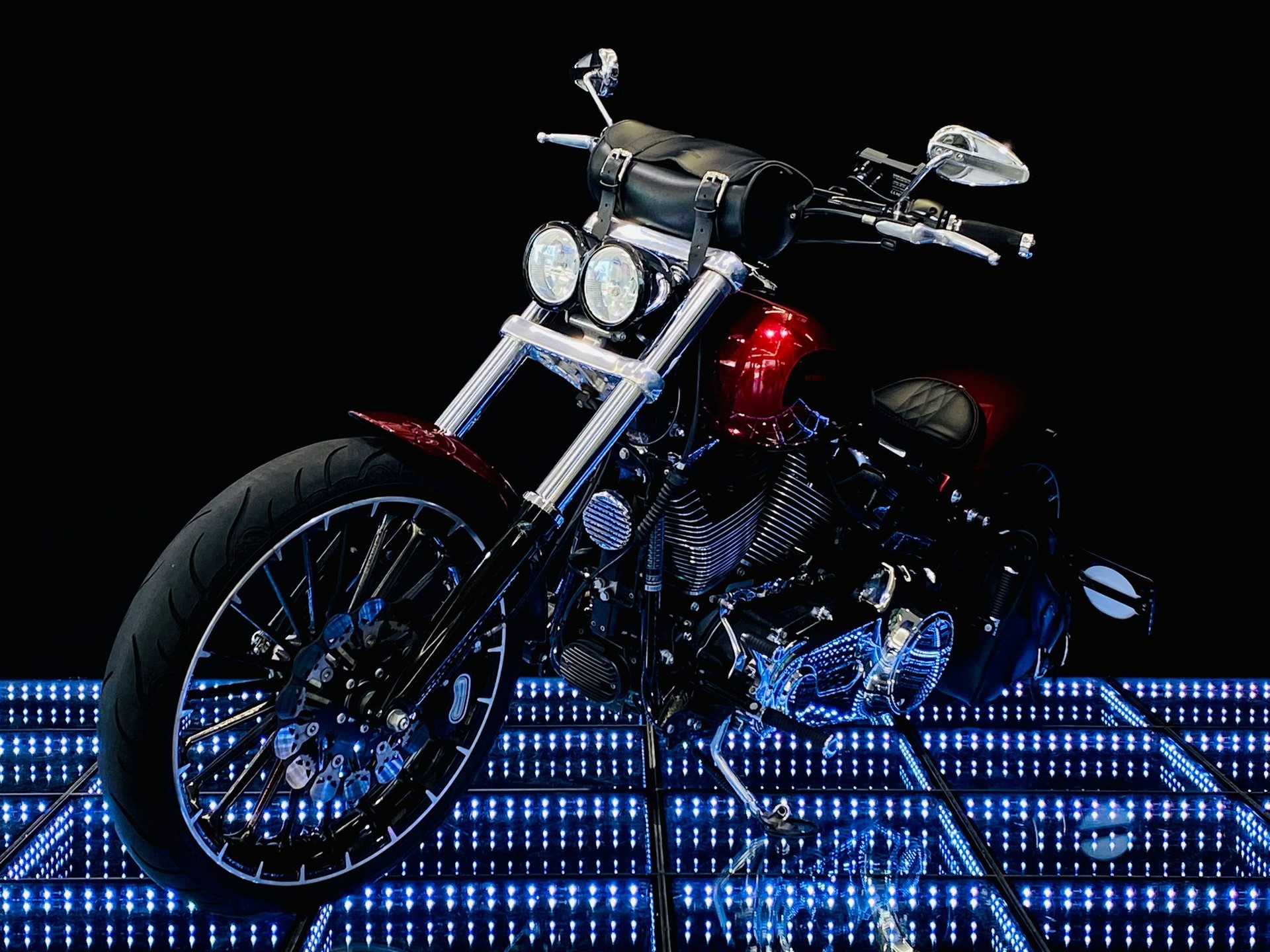 HARLEY-DAVIDSON FXSB Breakout 103 ABS-image-1